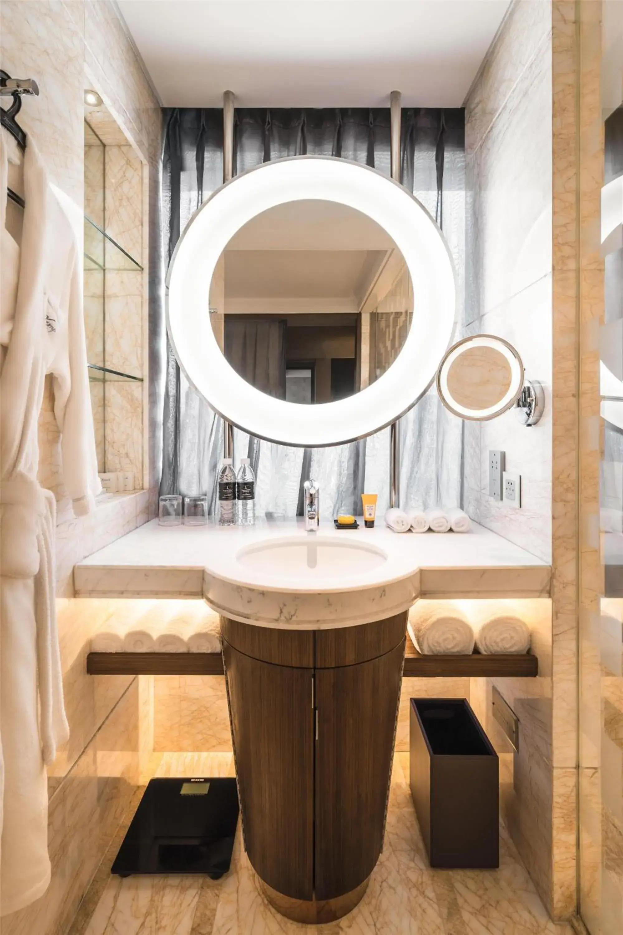 Executive Club Room Twin in Kempinski Hotel Chongqing - Complimentary 500ml Home-Brewed beer voucher upon check-in Executive Club Room Twin in Kempinski Hotel Chongqing - Complimentary 500ml Home-Brewed beer voucher upon check-in