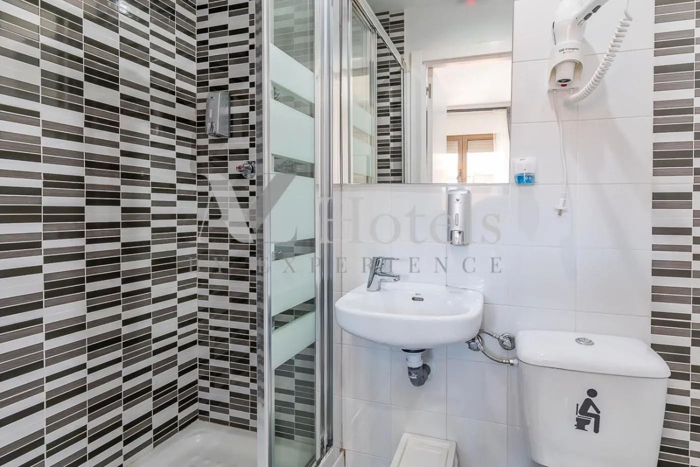 Bathroom in AYZ Sierra de Meira - Auto check-in property