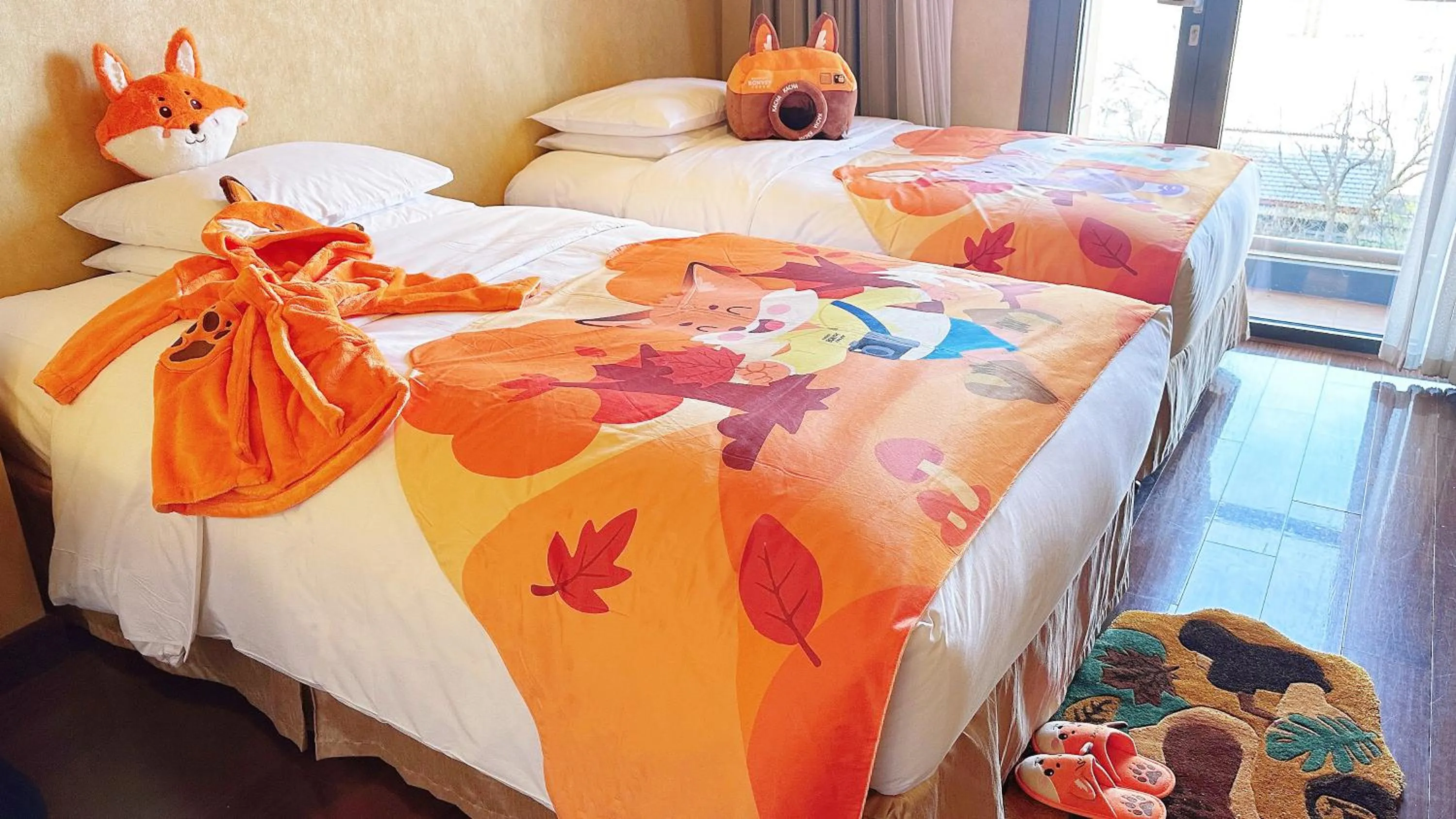 Bedroom, Bed in The Imperial Mansion, Beijing - Marriott Executive Apartments