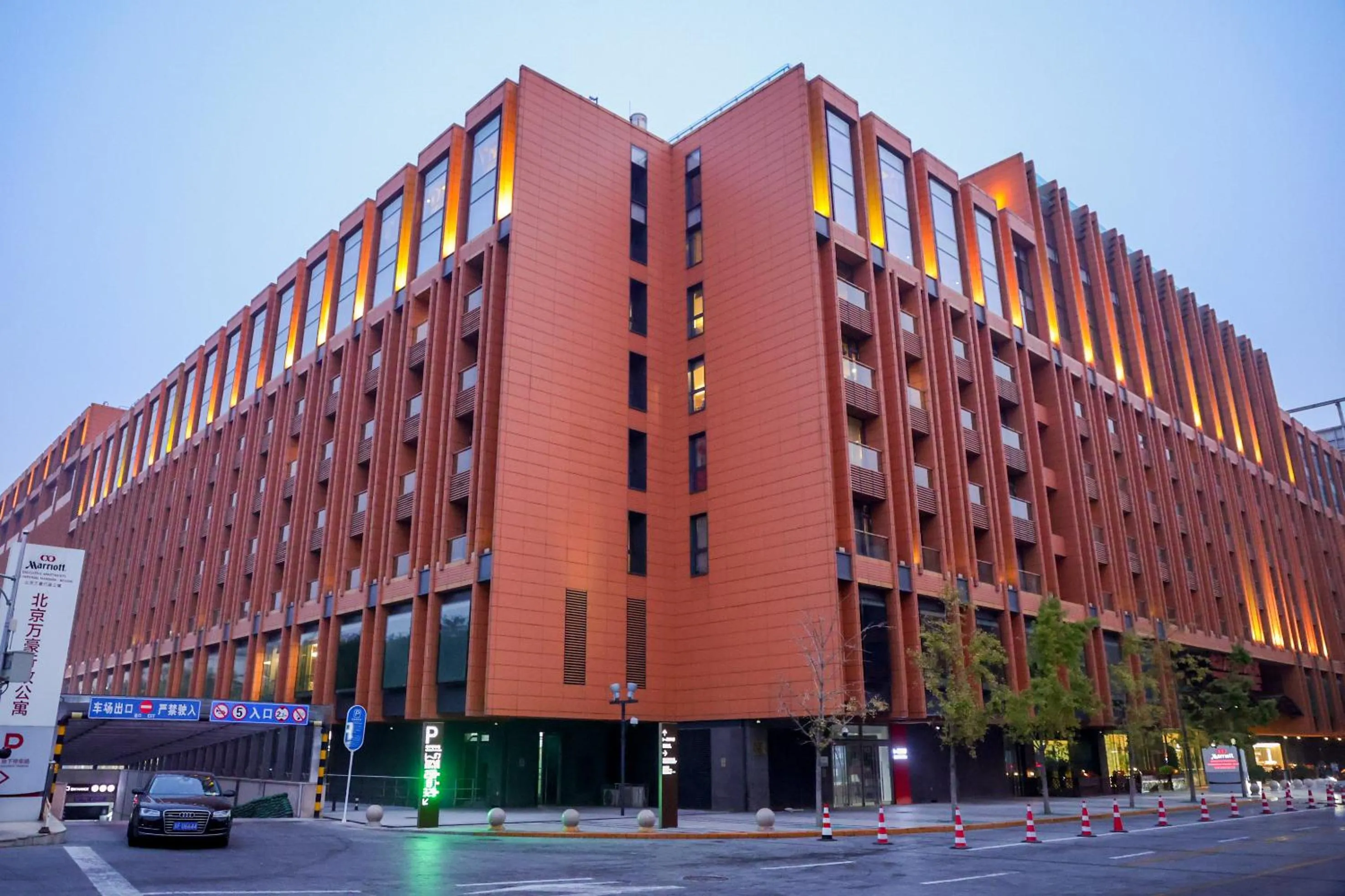 Property building in The Imperial Mansion, Beijing - Marriott Executive Apartments
