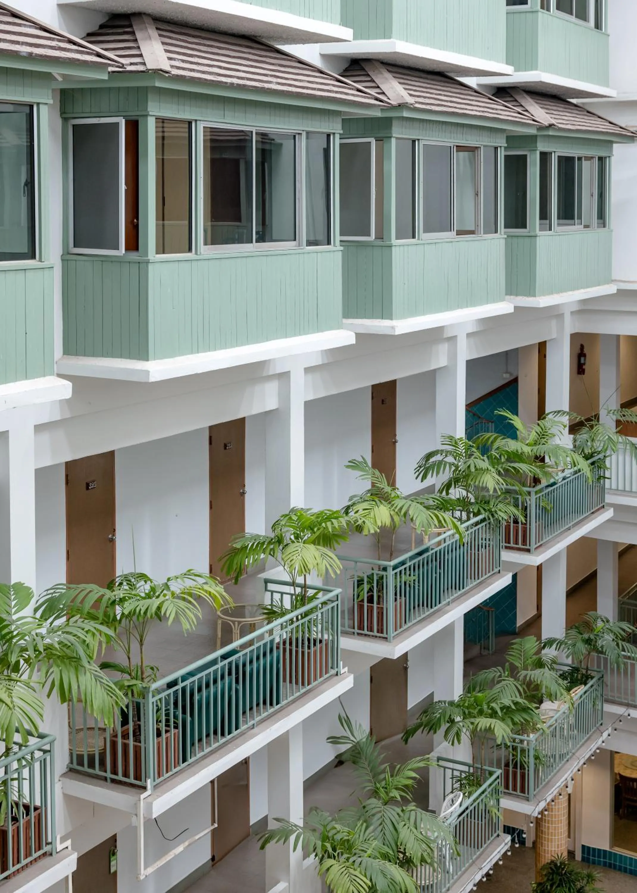 Inner courtyard view in Dhevaraj Hotel