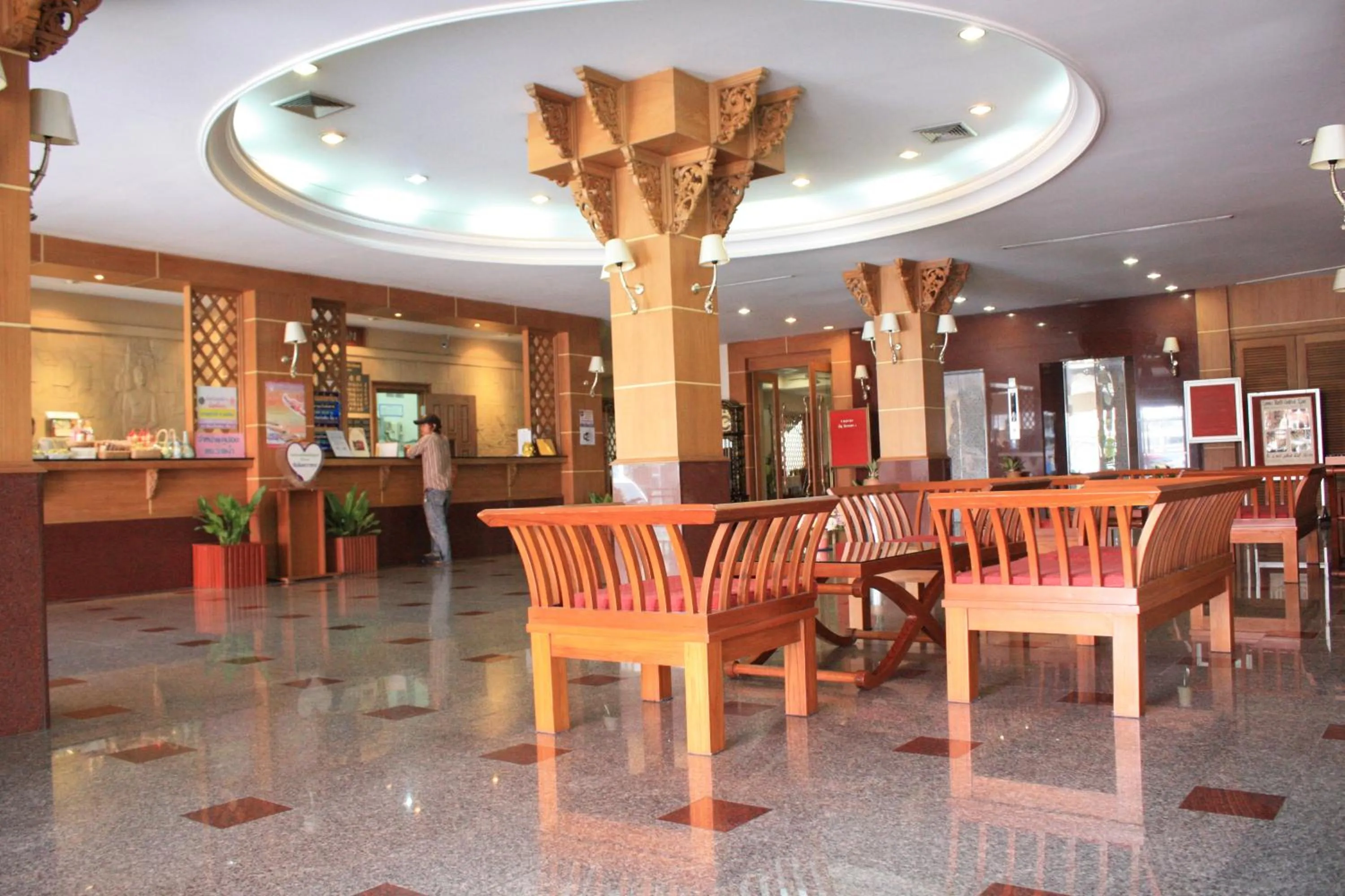 Lobby or reception in Dhevaraj Hotel