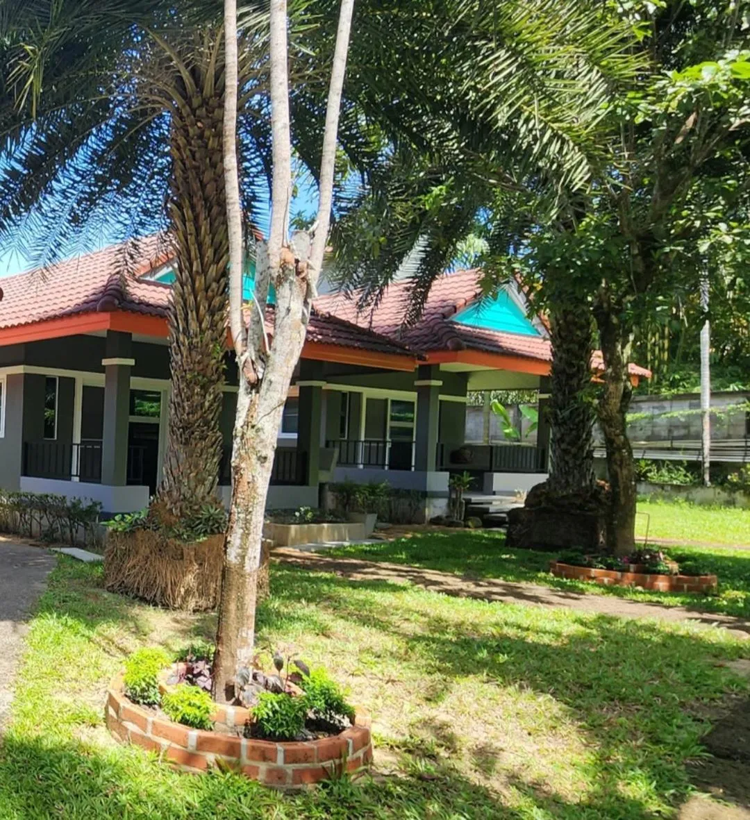 Property building in Khaolak Yama Resort - SHA Plus