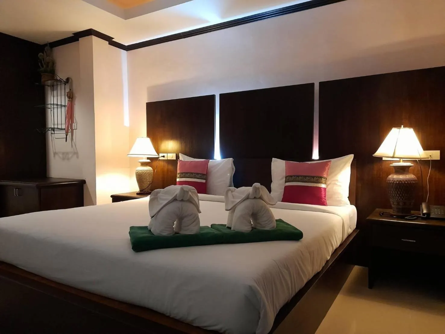 Bed in Khaolak Yama Resort - SHA Plus