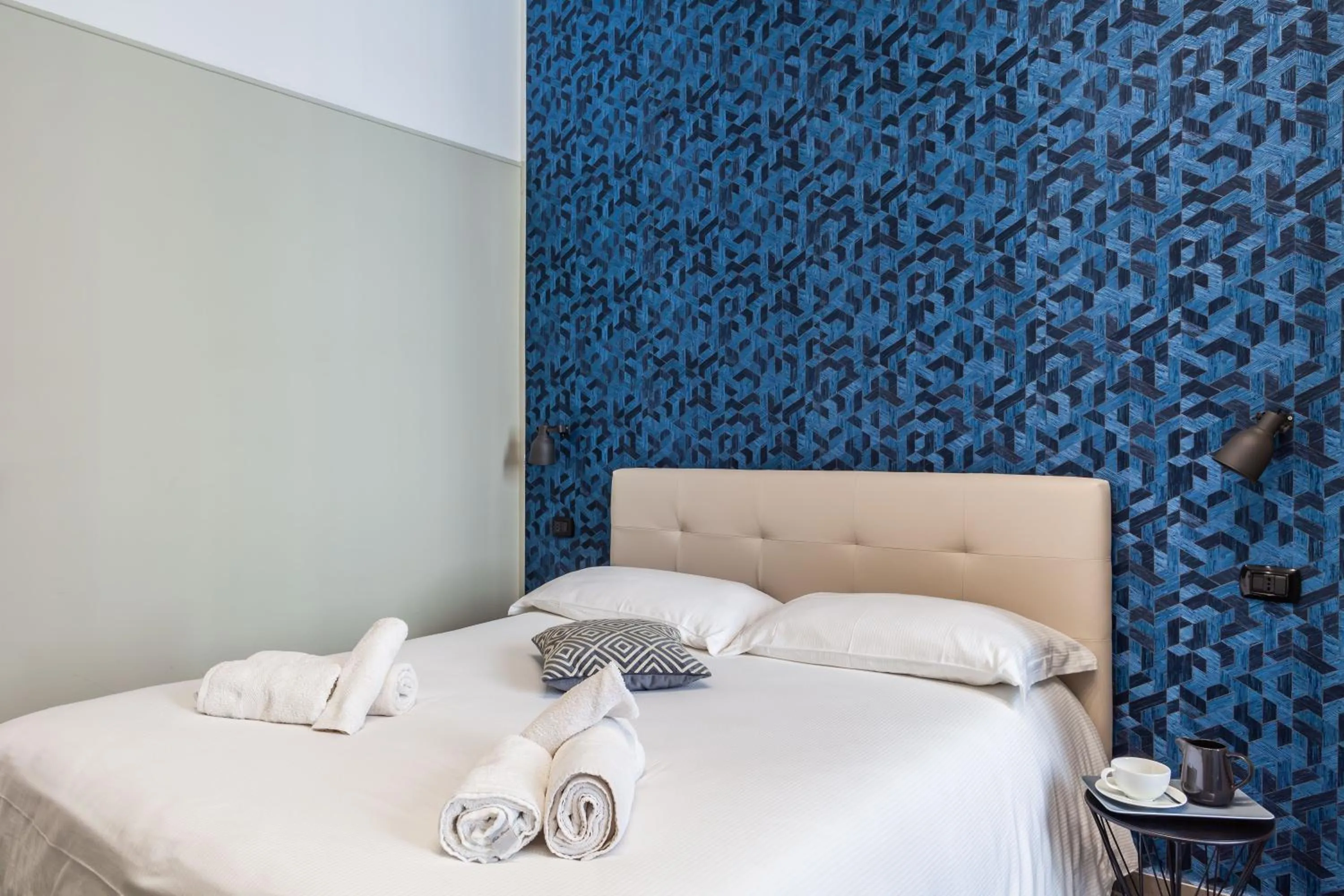 Bed in Donna Lena Relais Napoli