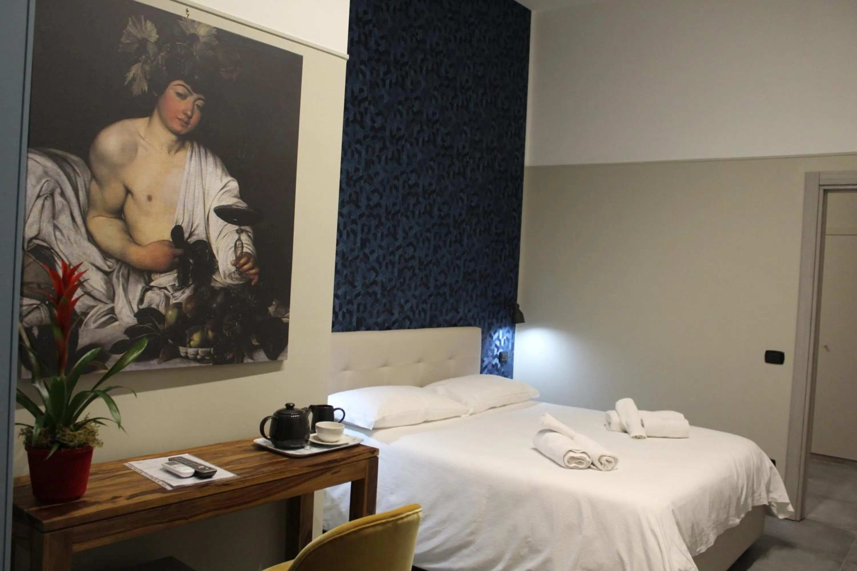 Bed in Donna Lena Relais Napoli