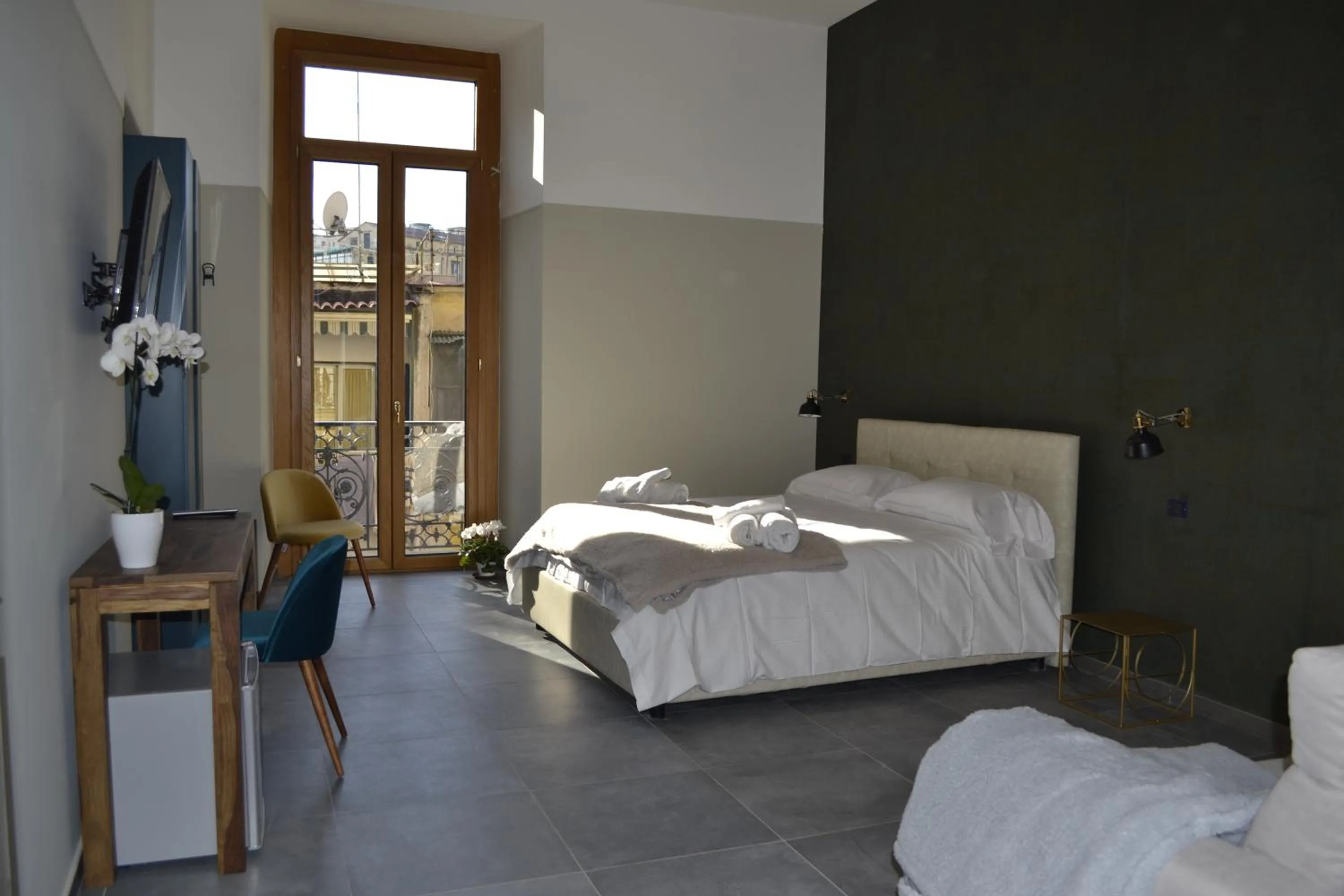 Bedroom, Bed in Donna Lena Relais Napoli