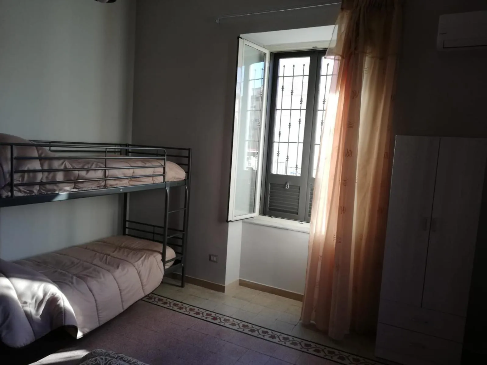 bunk bed, Bed in B&B Enjoy Ercolano