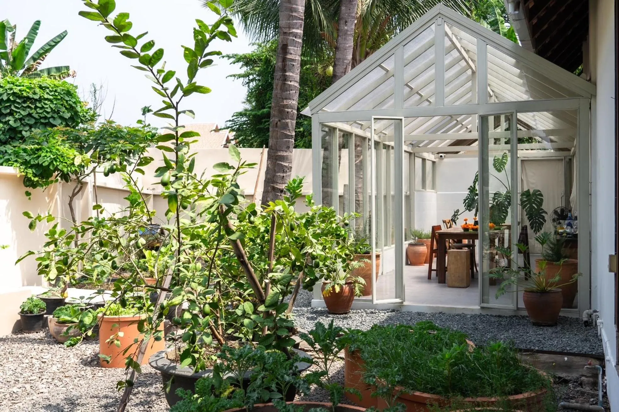 Garden in Le Sen Boutique Hotel