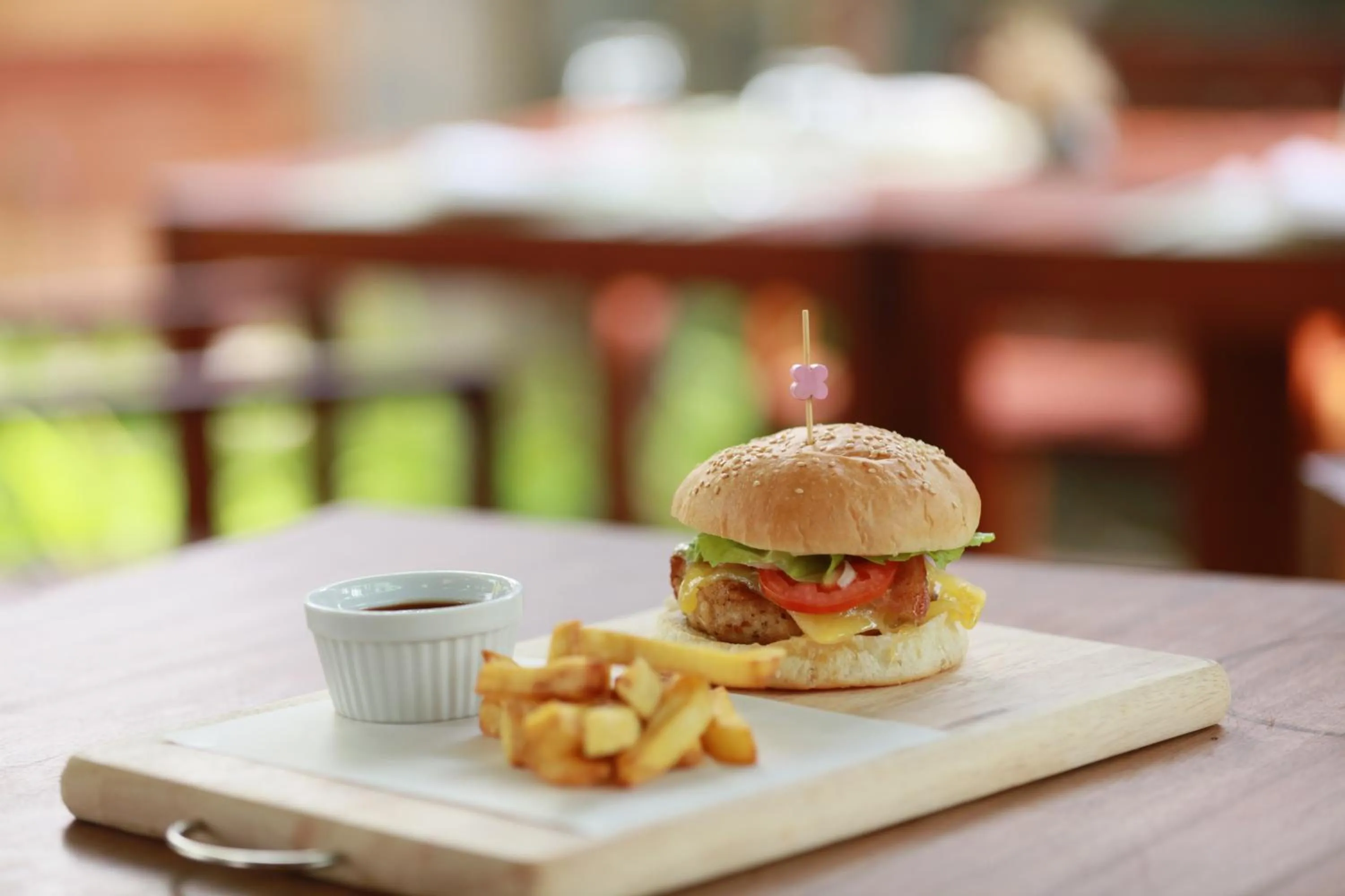 Food in Le Sen Boutique Hotel