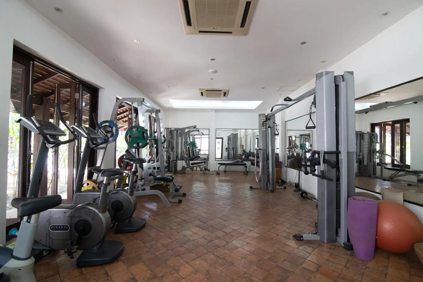 Fitness centre/facilities in Le Sen Boutique Hotel