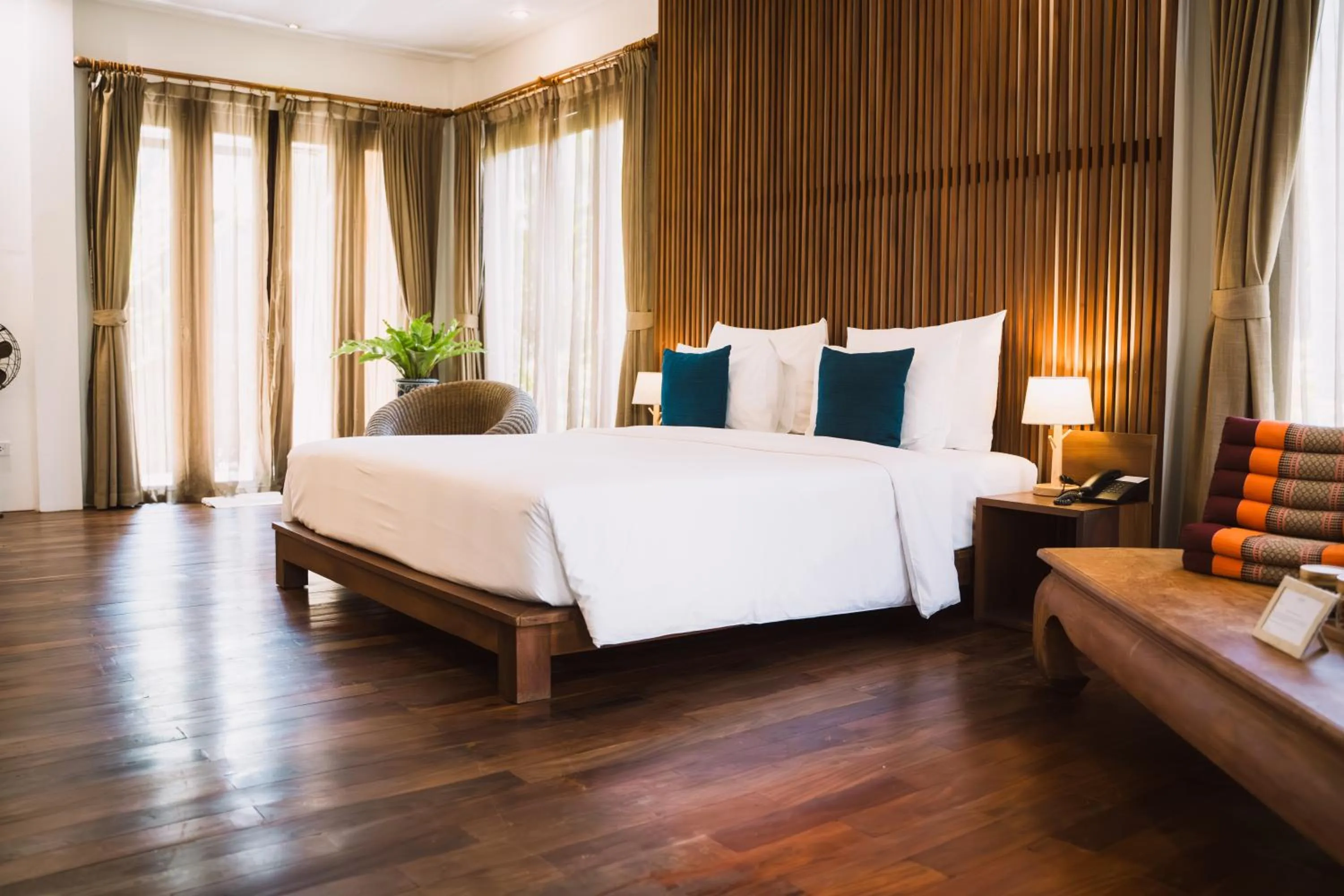 Bed in Le Sen Boutique Hotel