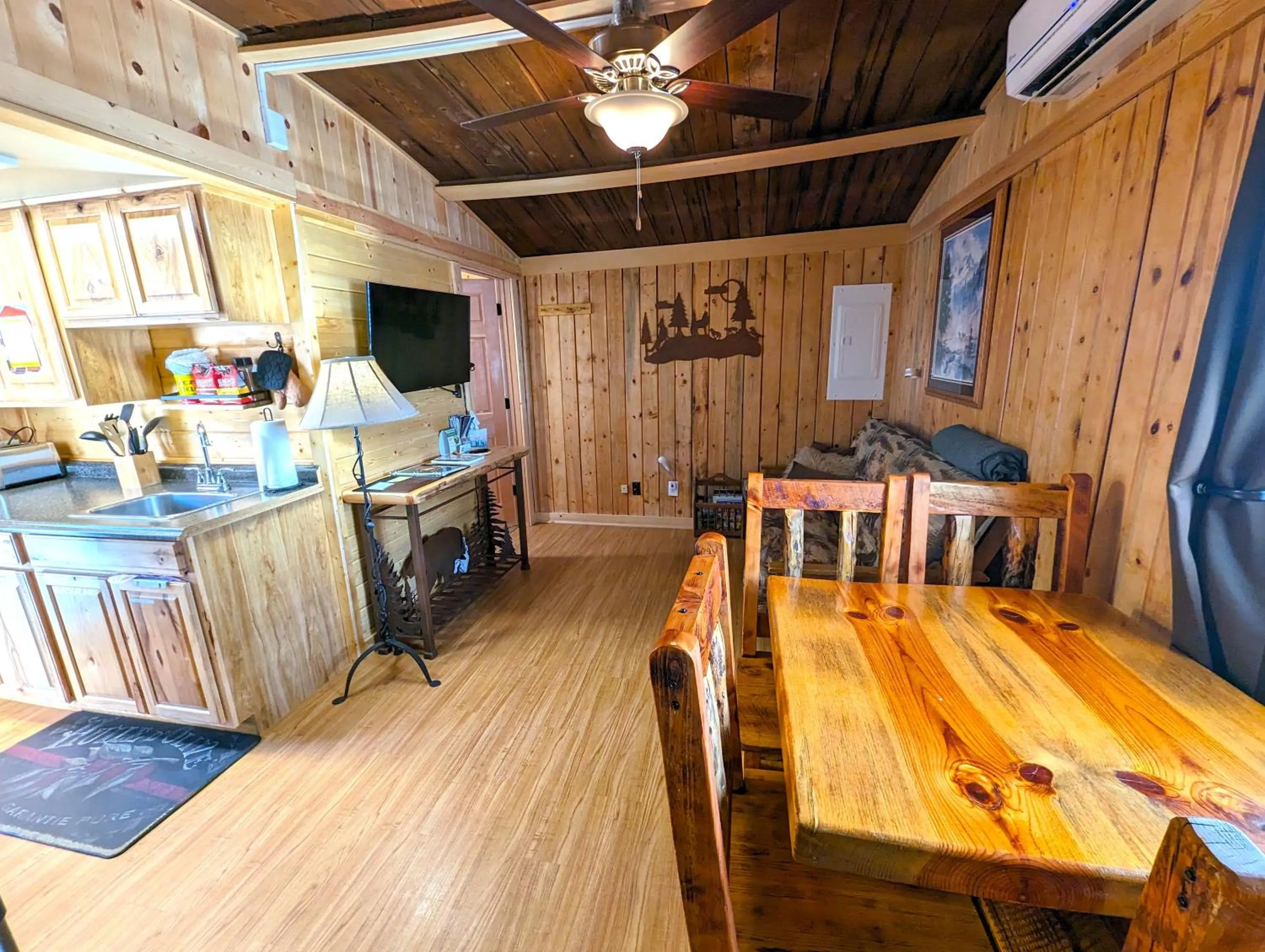 Yellowstone's Treasure Cabins