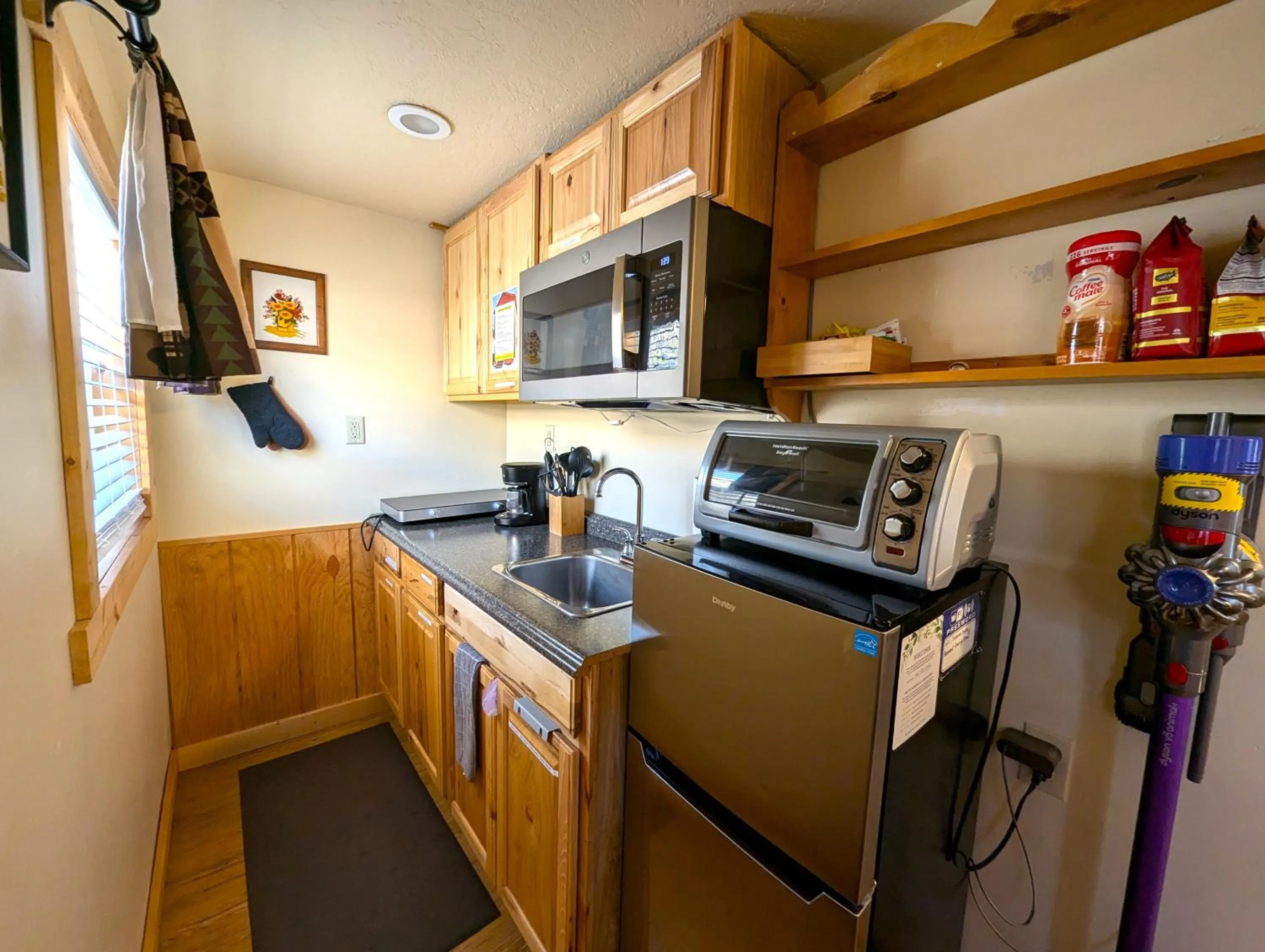 Yellowstone's Treasure Cabins