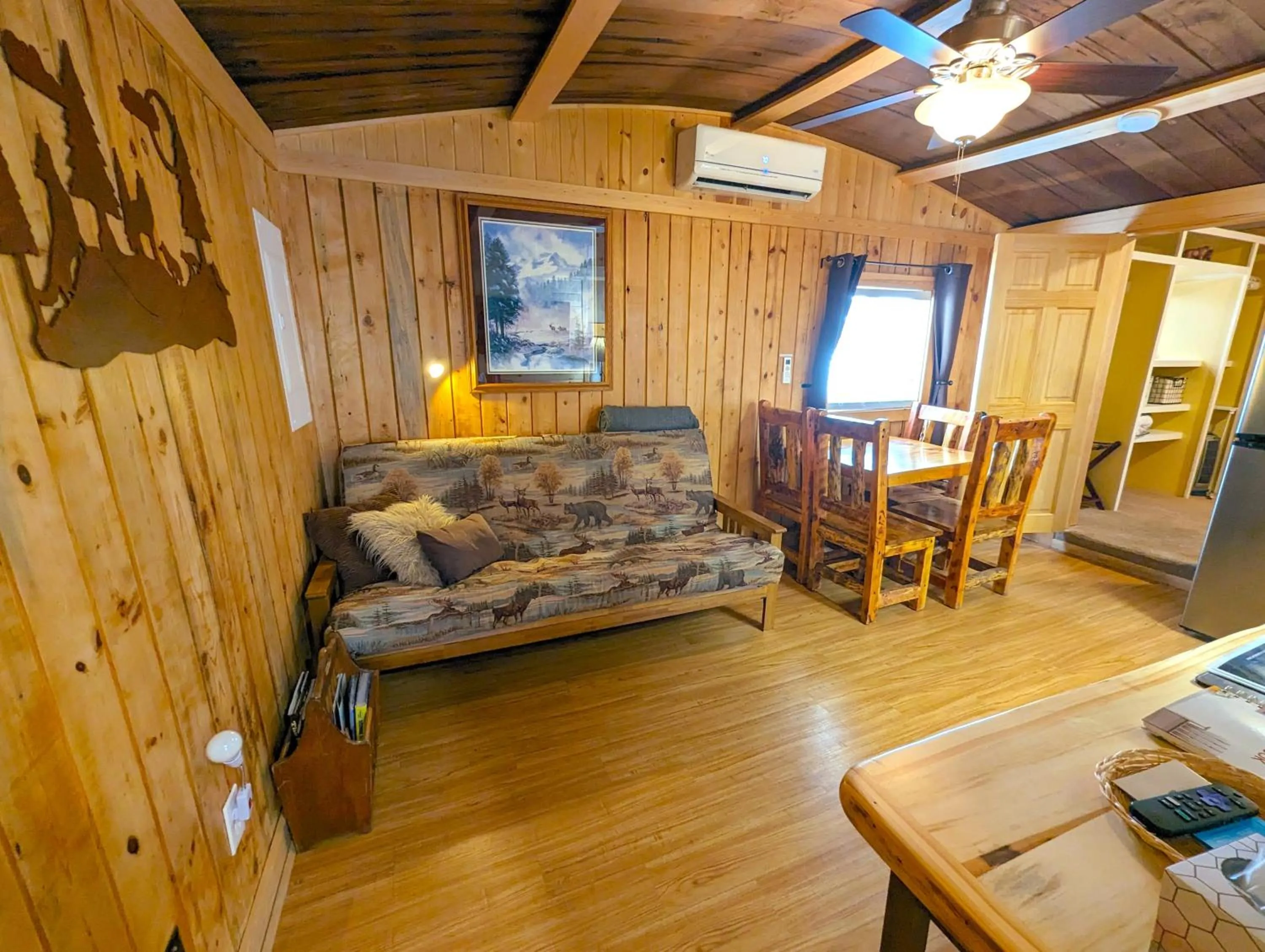 Yellowstone's Treasure Cabins