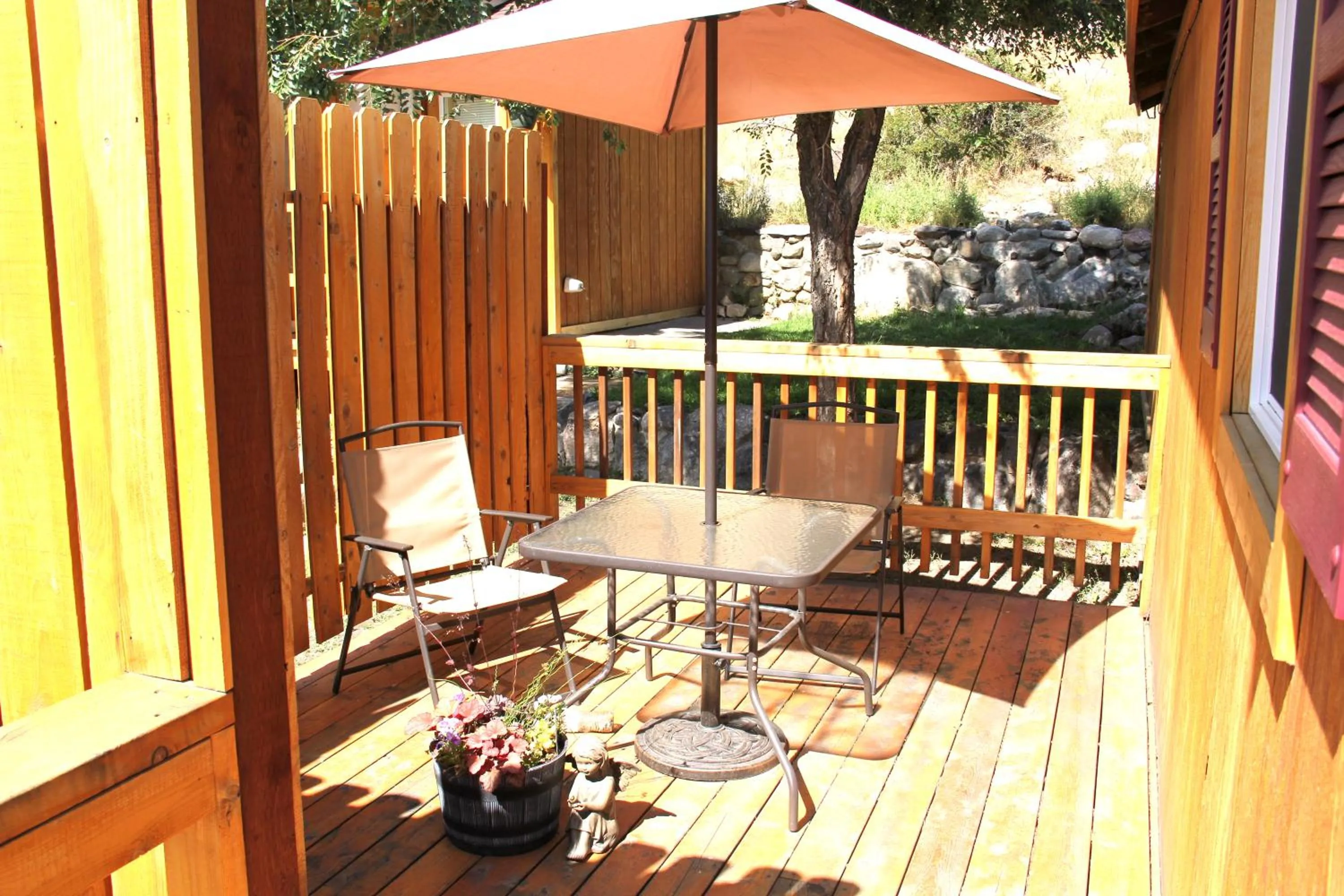 Yellowstone's Treasure Cabins