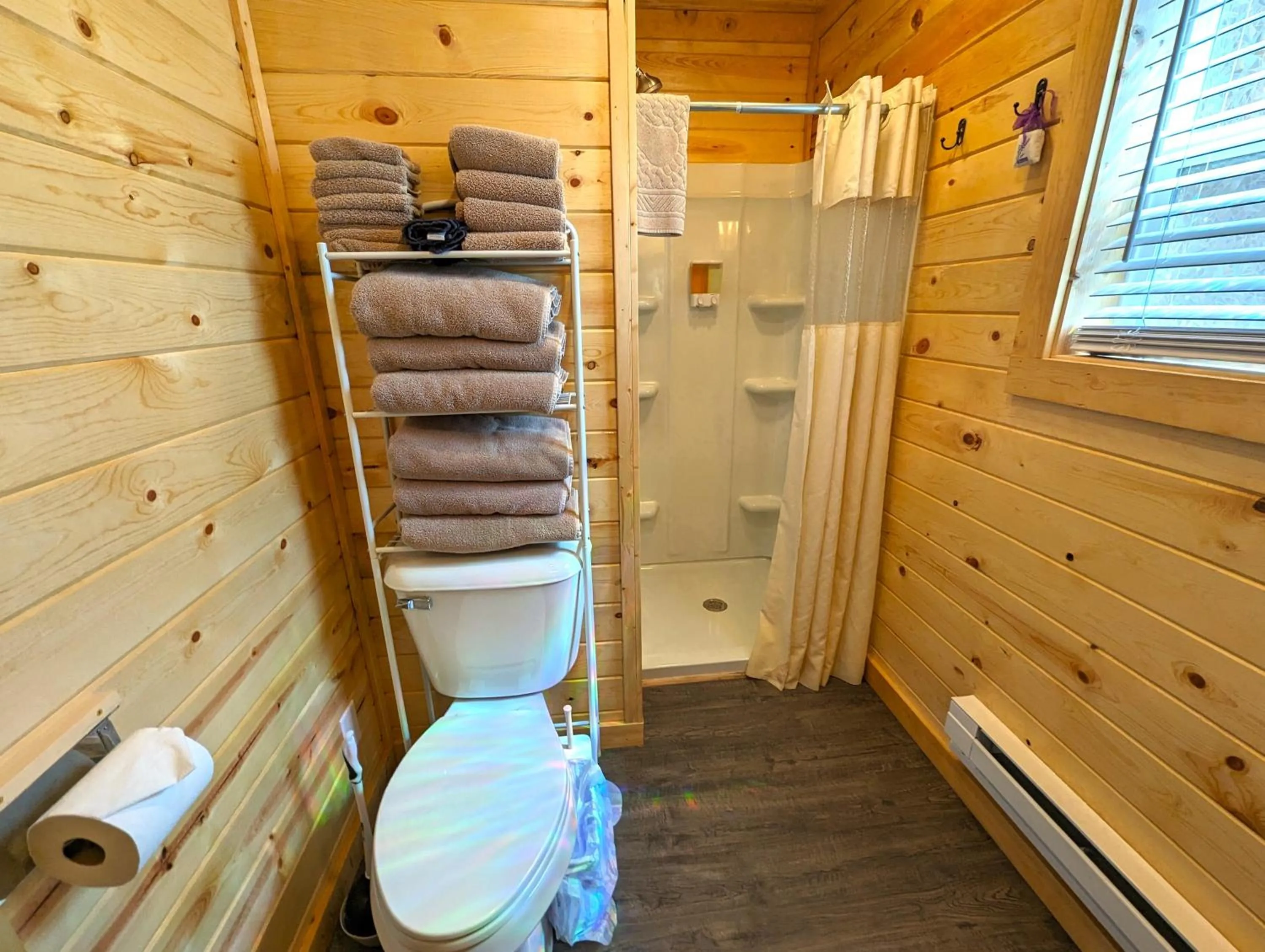 Yellowstone's Treasure Cabins