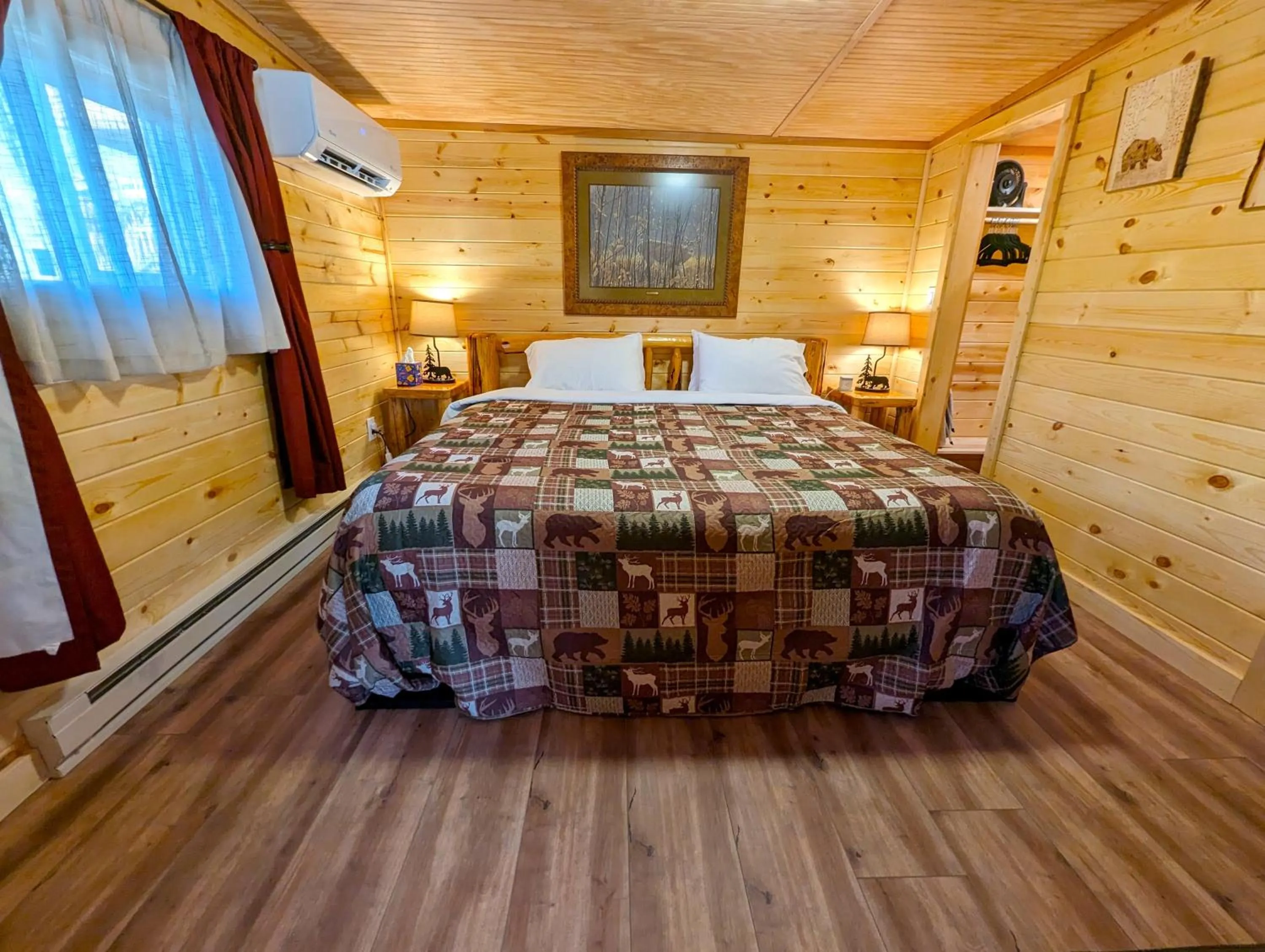 Bed in Yellowstone's Treasure Cabins