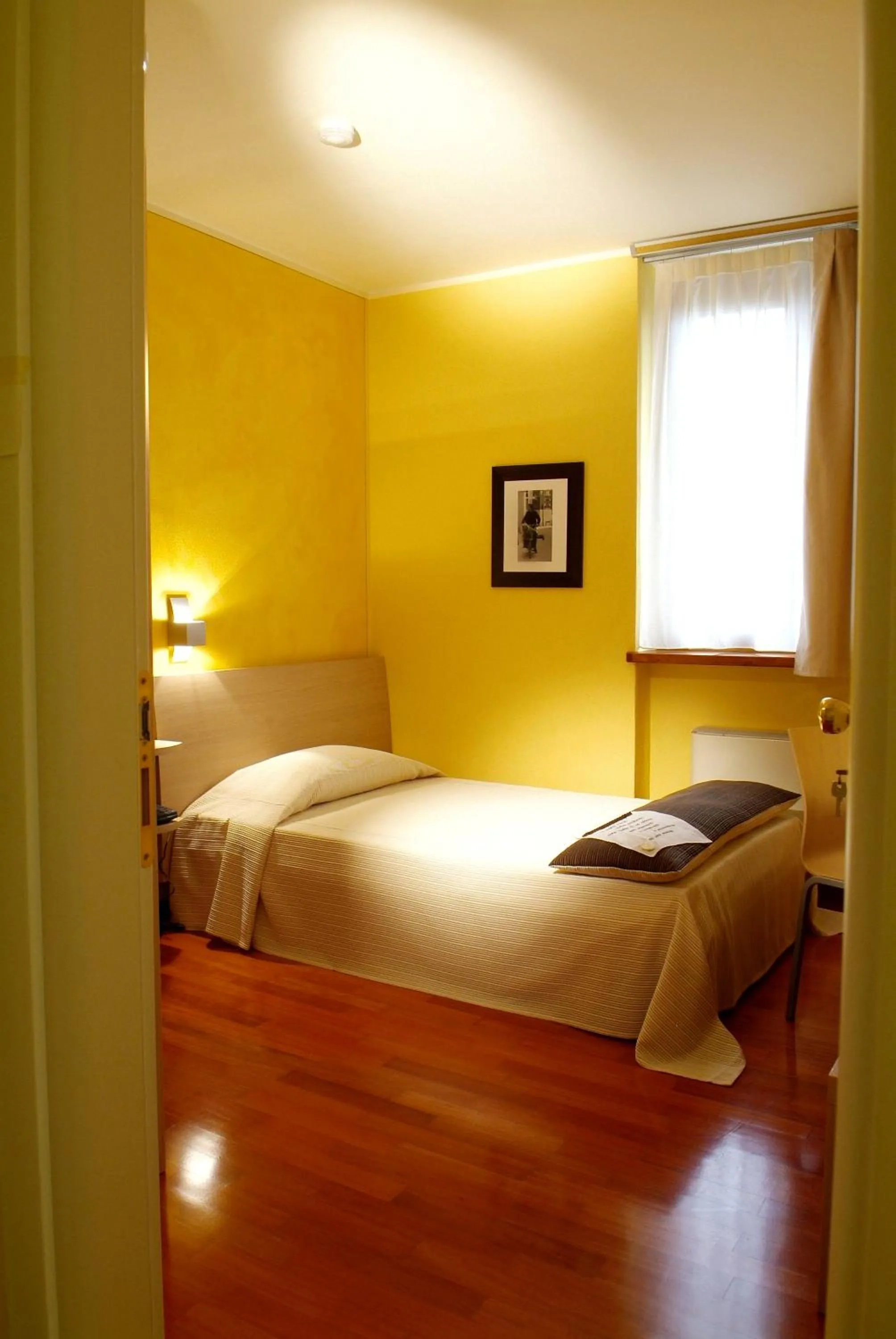 Bedroom, Bed in Hotel Fontana Santa