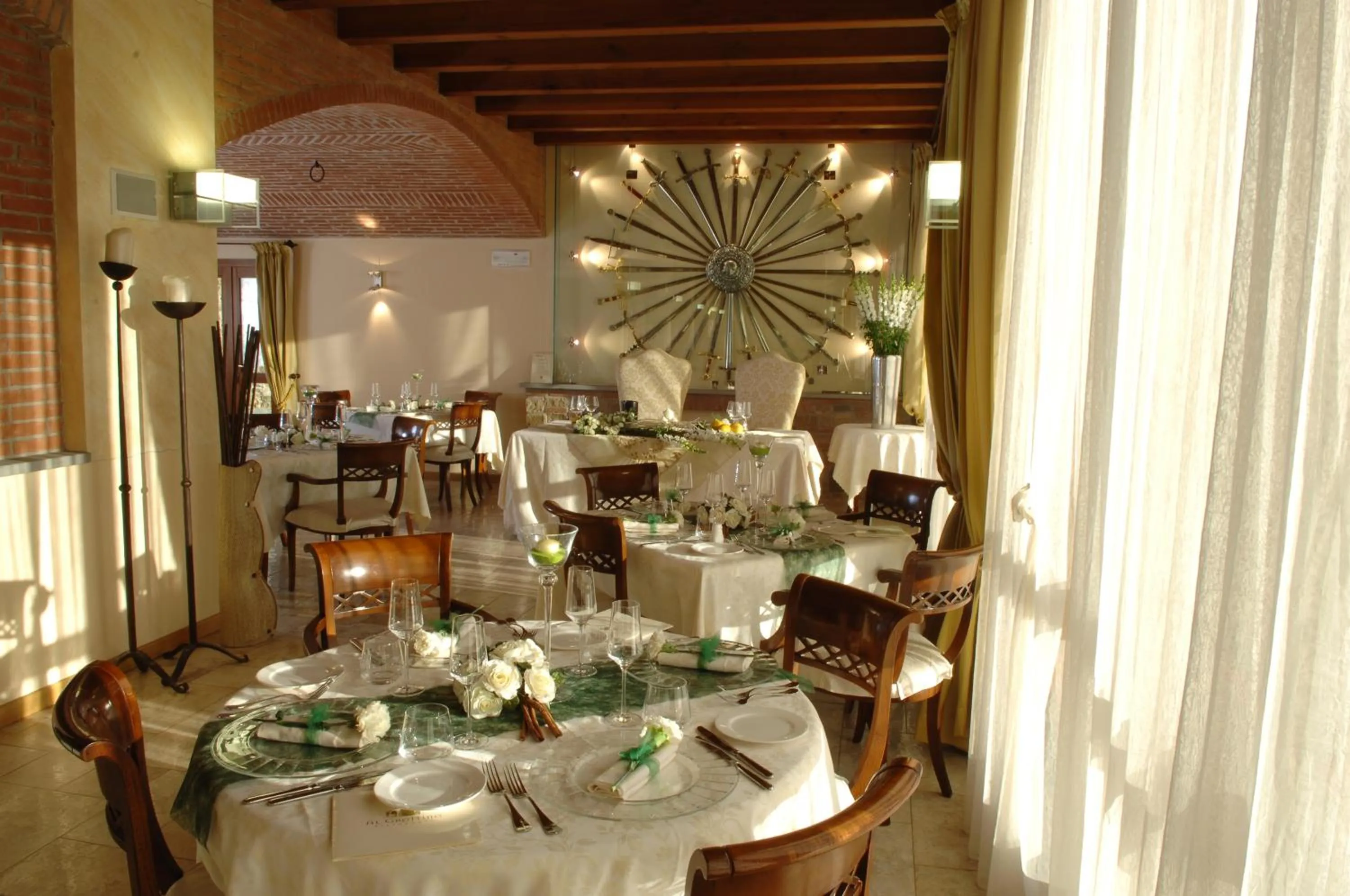 Restaurant/places to eat in Hotel Fontana Santa
