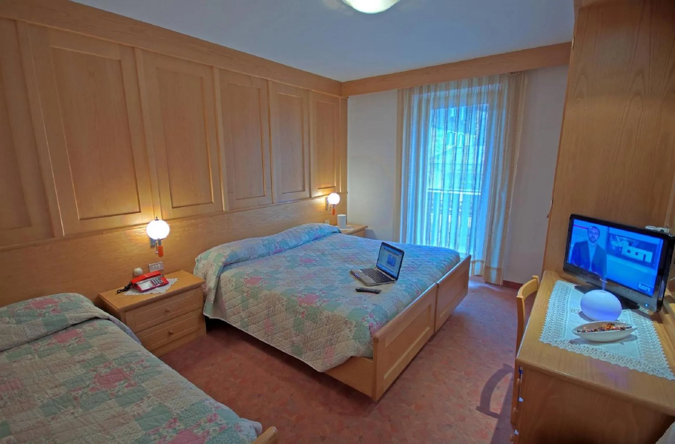 Bedroom, Bed in Hotel De Fronz