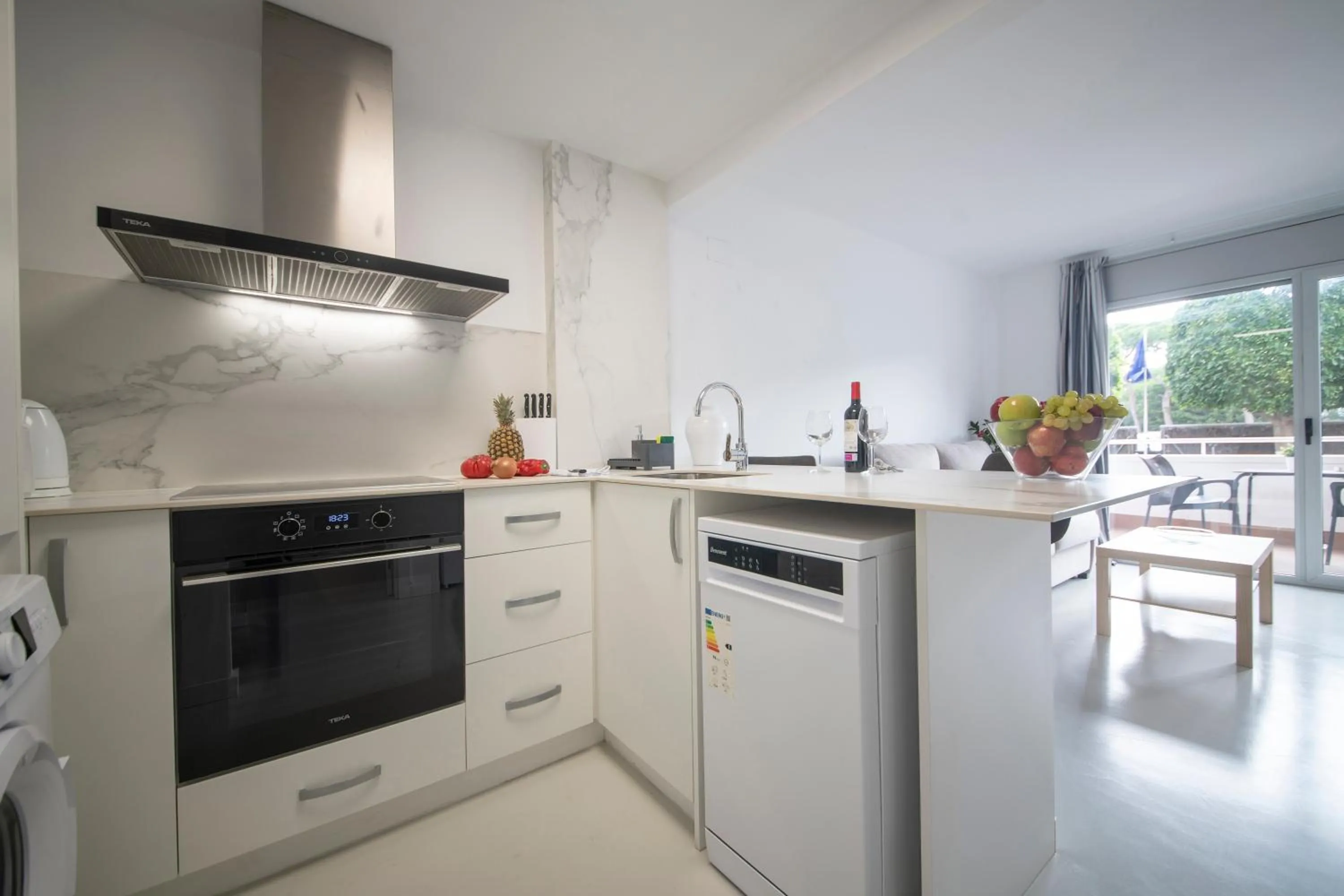 kitchen in Aparthotel Marsol