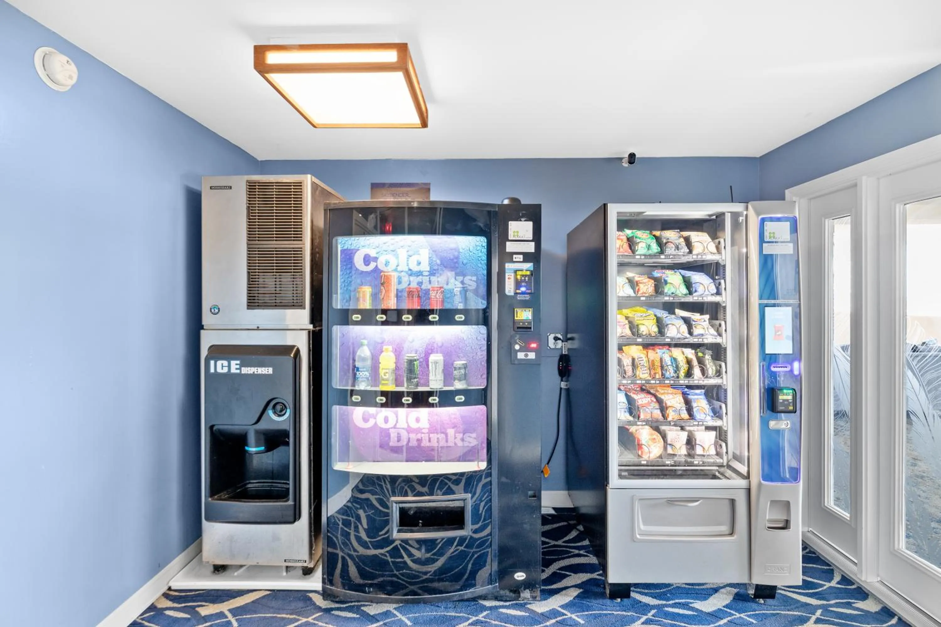 vending machine in Pacific Monarch - 1 BR - Ocean and City Views!
