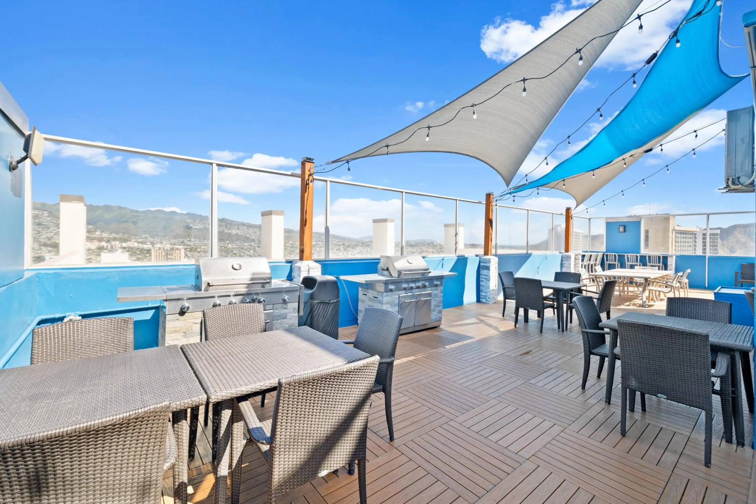 Patio in Pacific Monarch - 1 BR - Ocean and City Views!