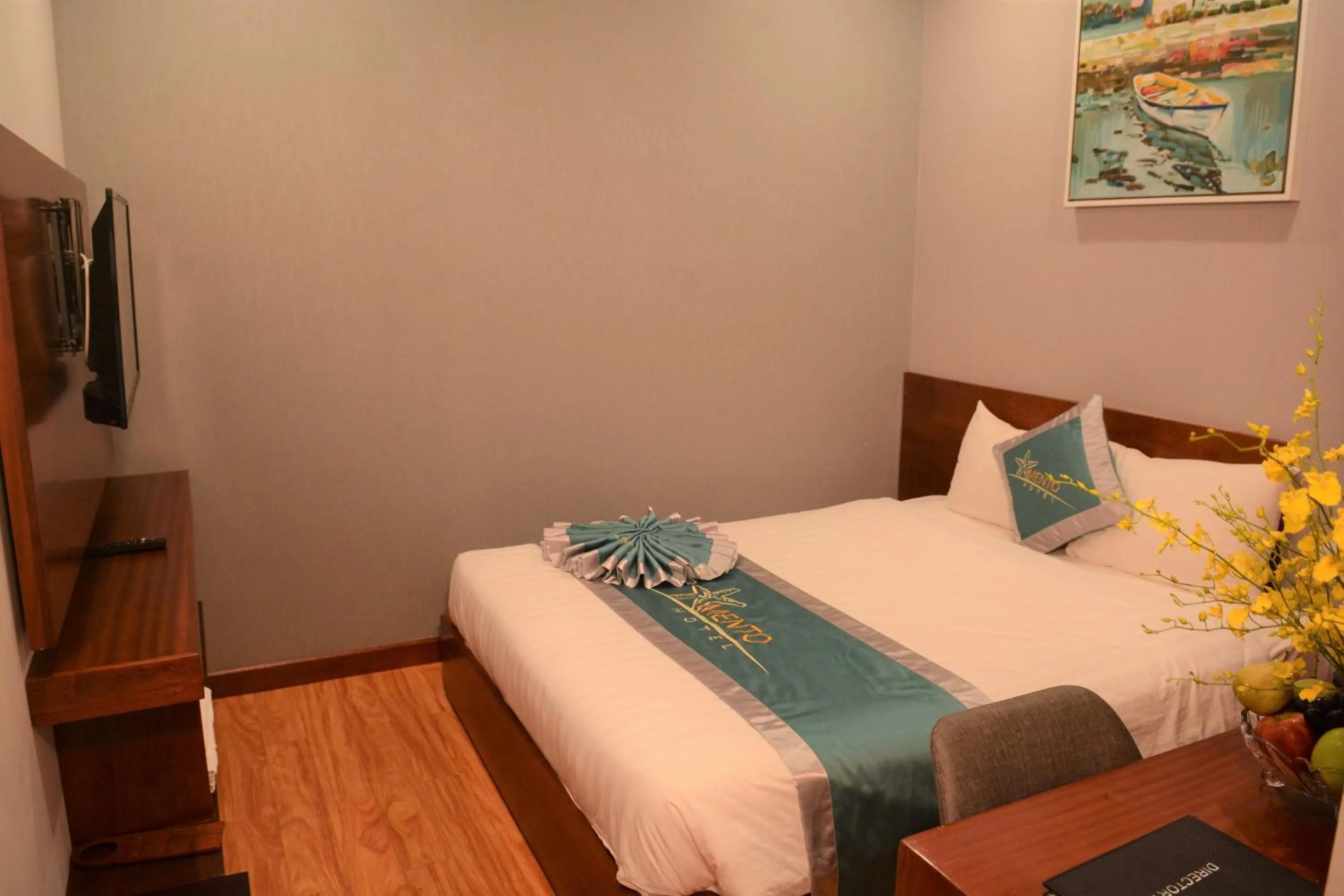 Bed in MENTO HOTEL QUY NHƠN