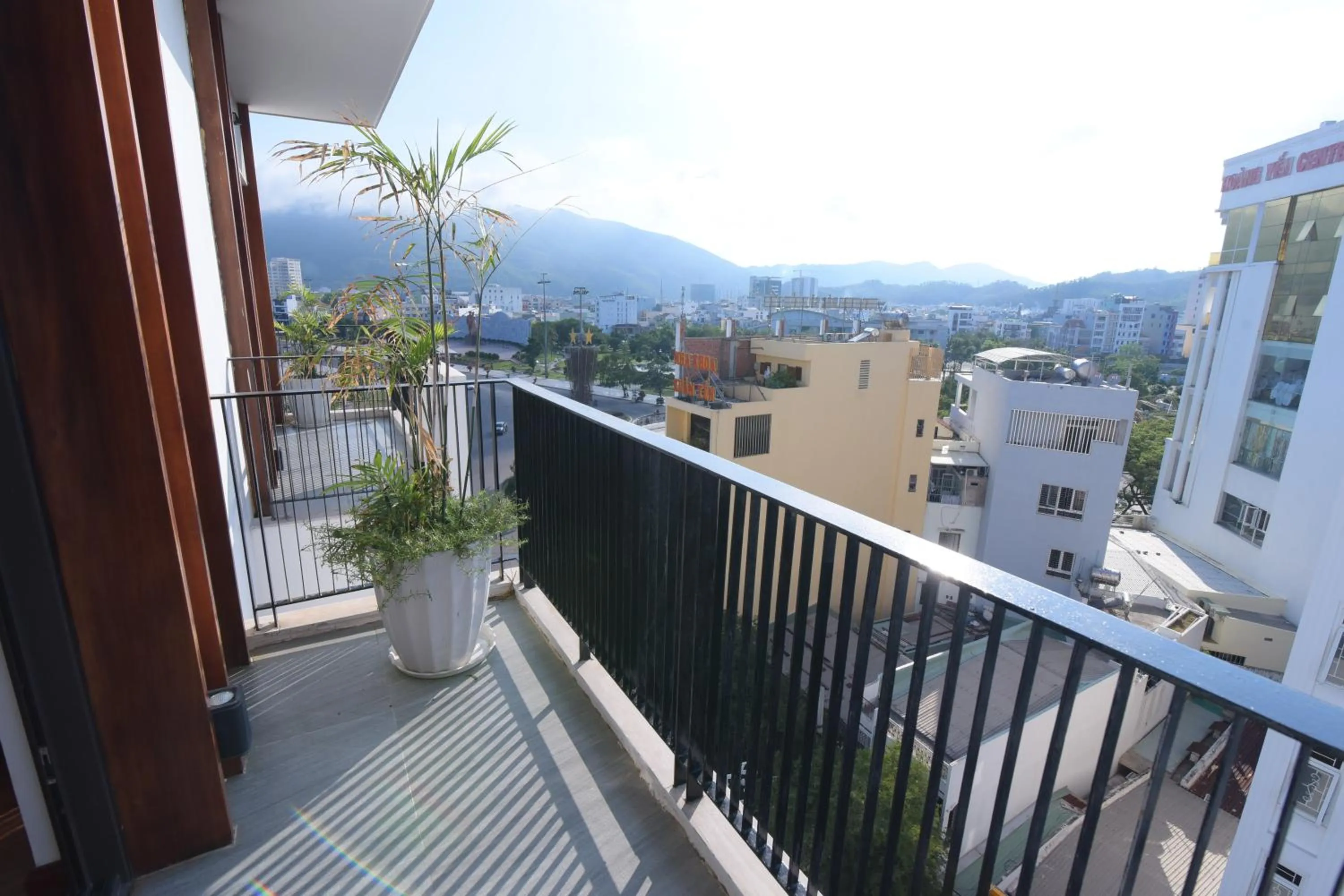 MENTO HOTEL QUY NHƠN