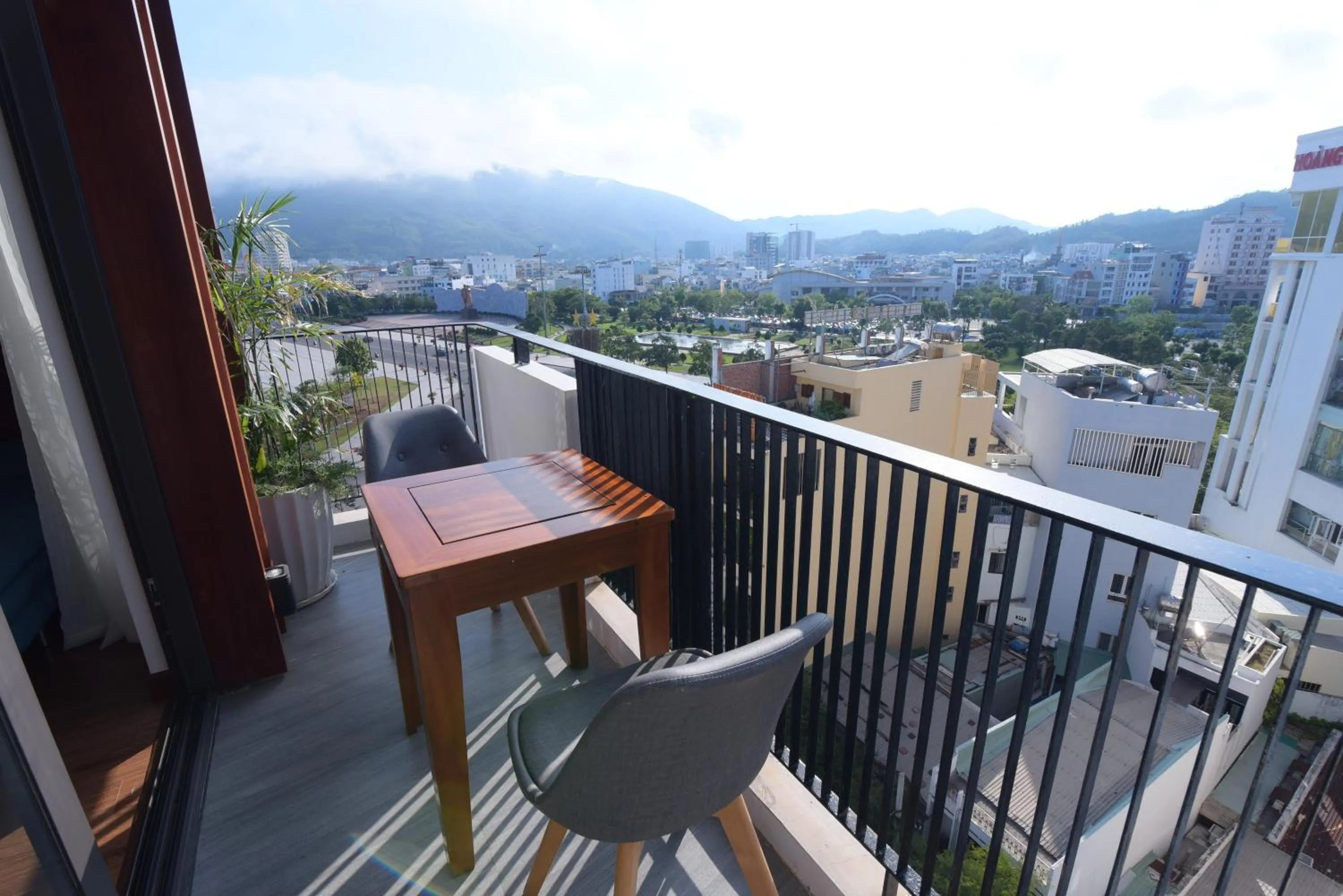 MENTO HOTEL QUY NHƠN