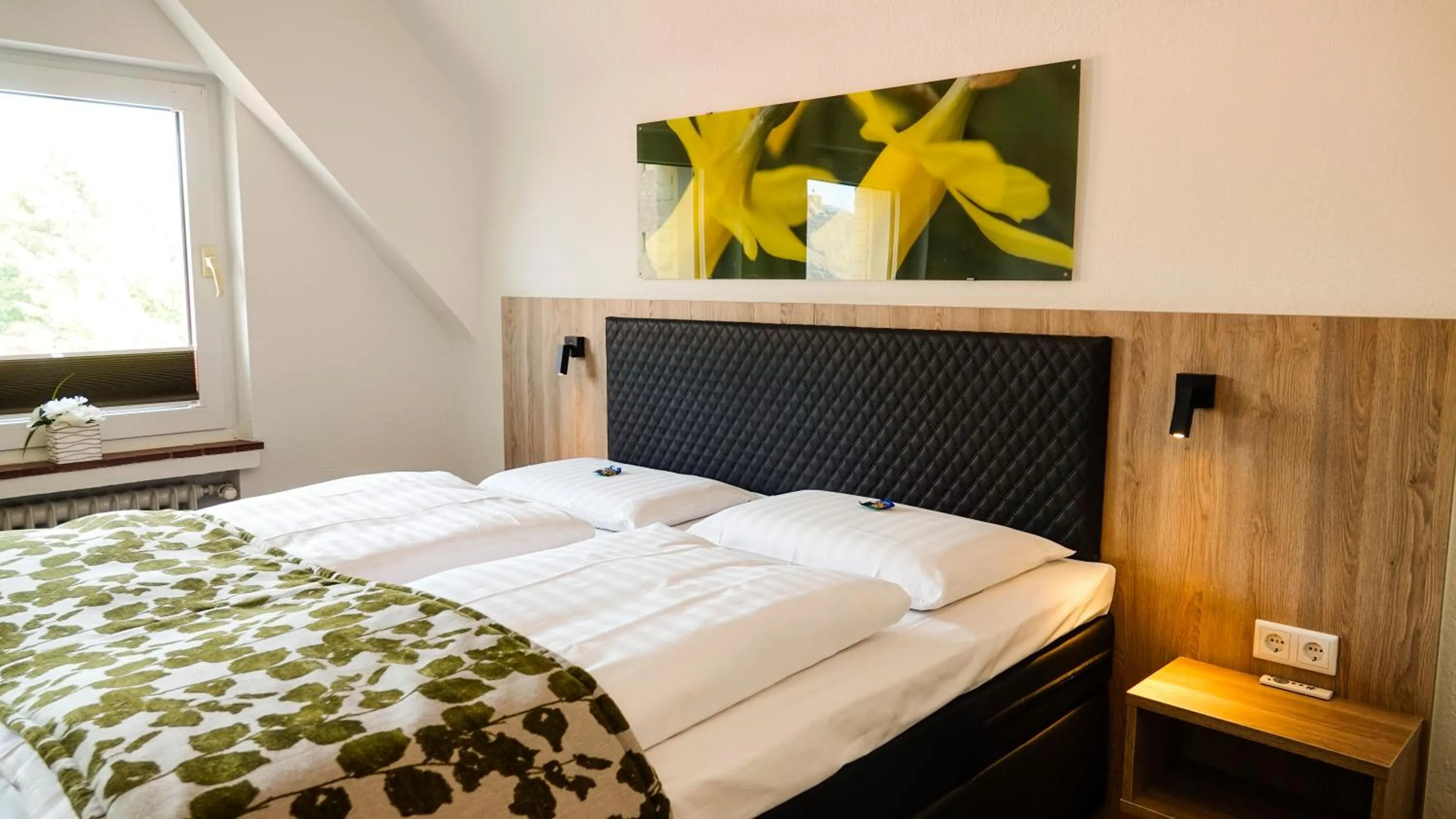 Photo of the whole room, Bed in Nierswalder Landhaus