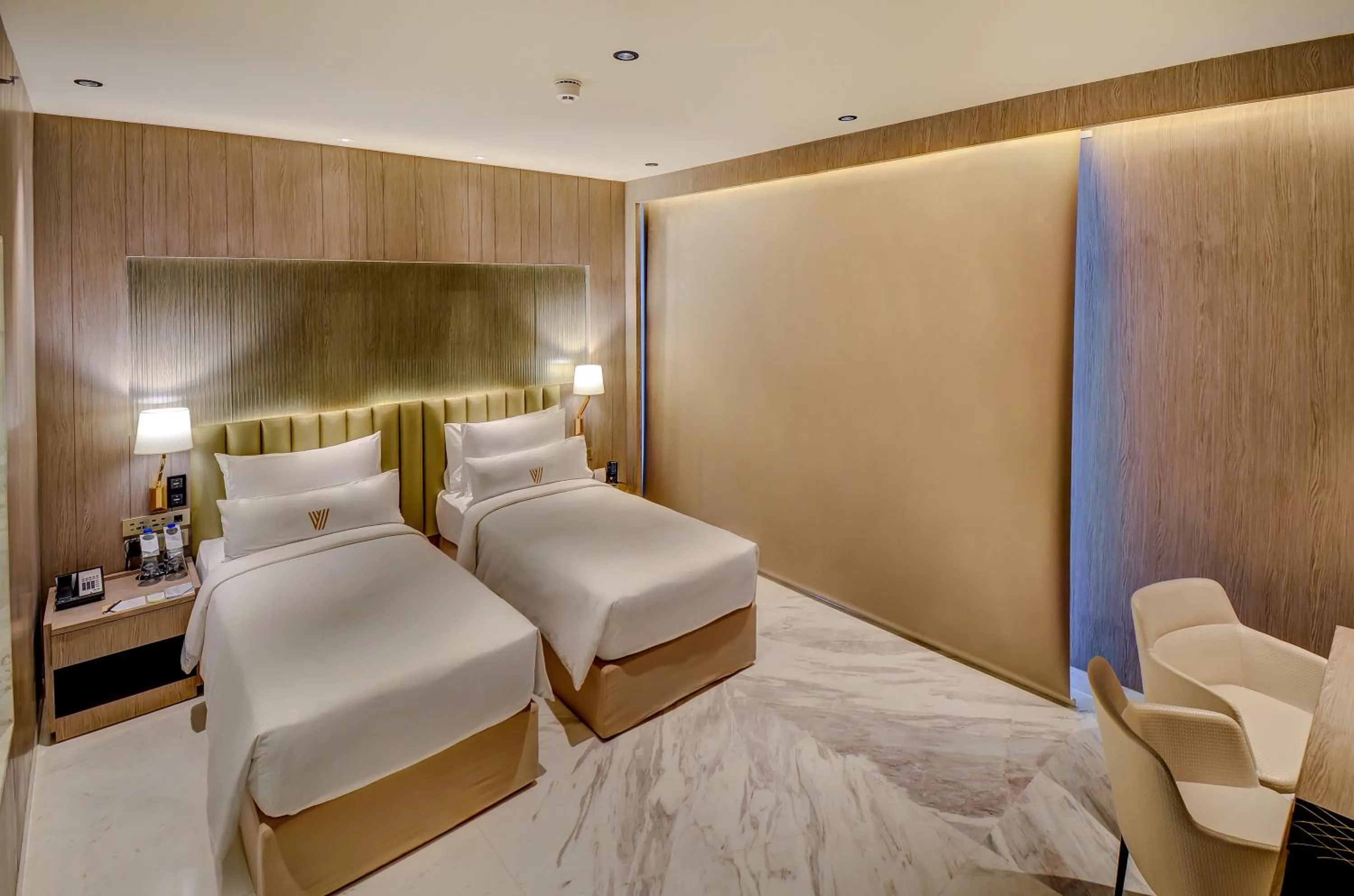 Bedroom, Bed in Vividus