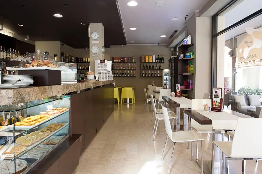 Day in Zara Rooms & Suites