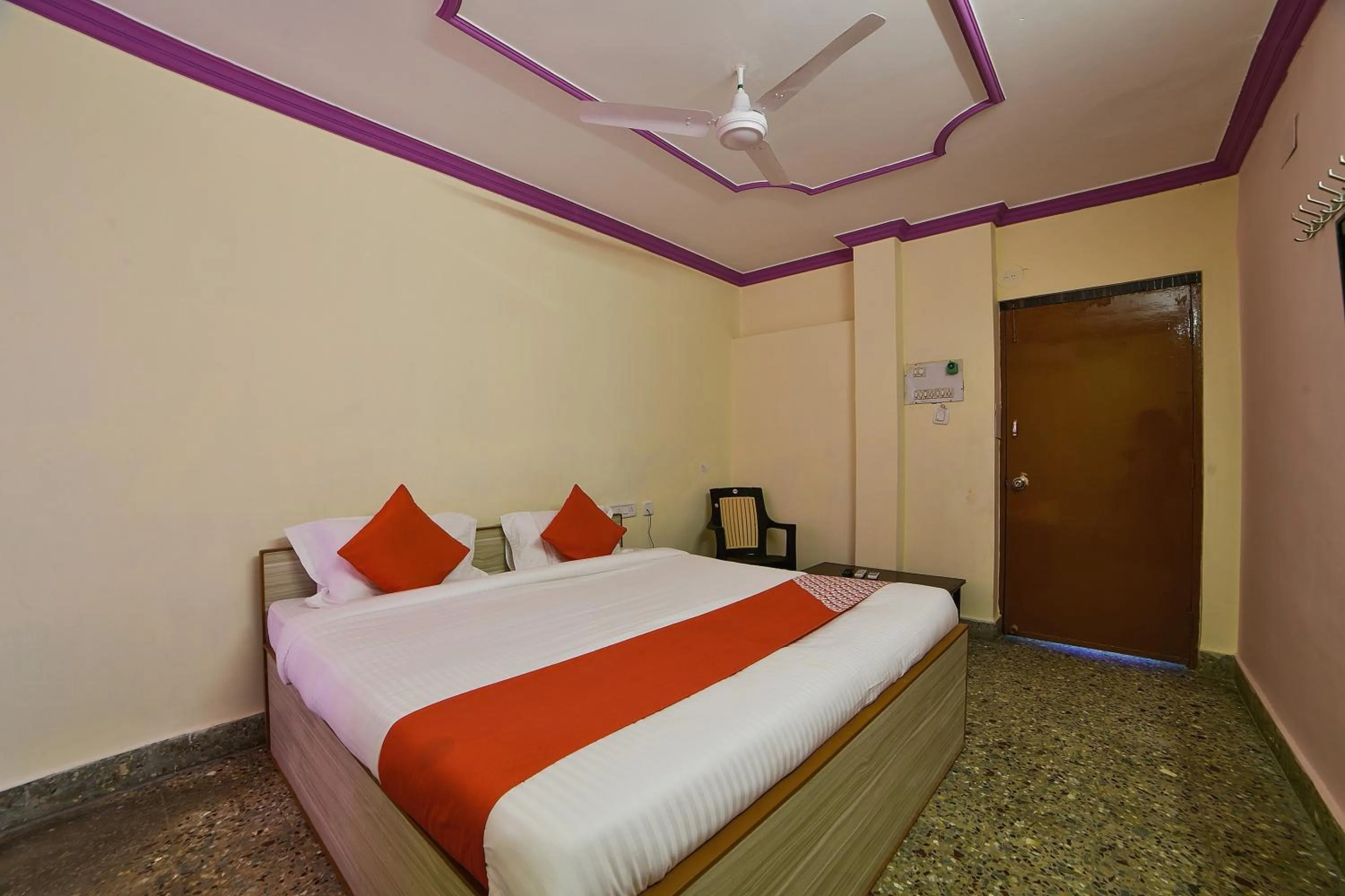 Bedroom in Hotel O Radika Residency