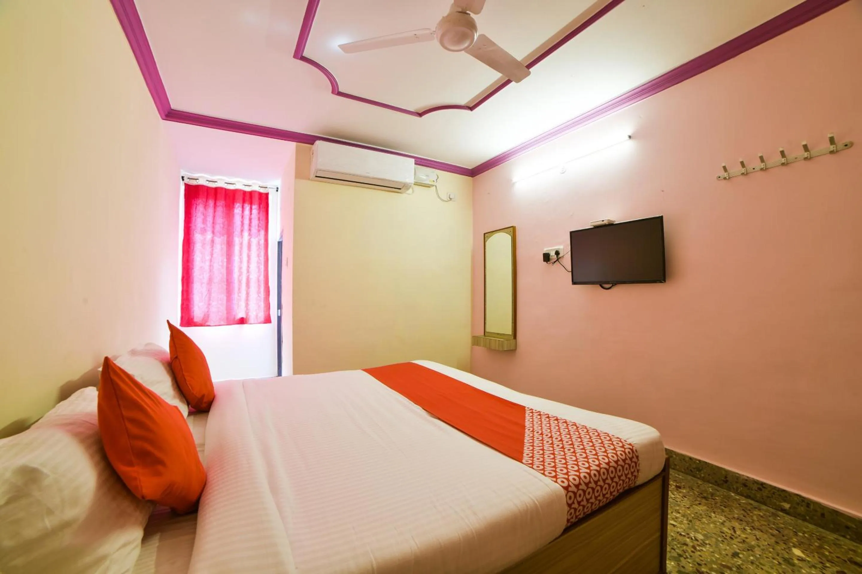 Bedroom in Hotel O Radika Residency