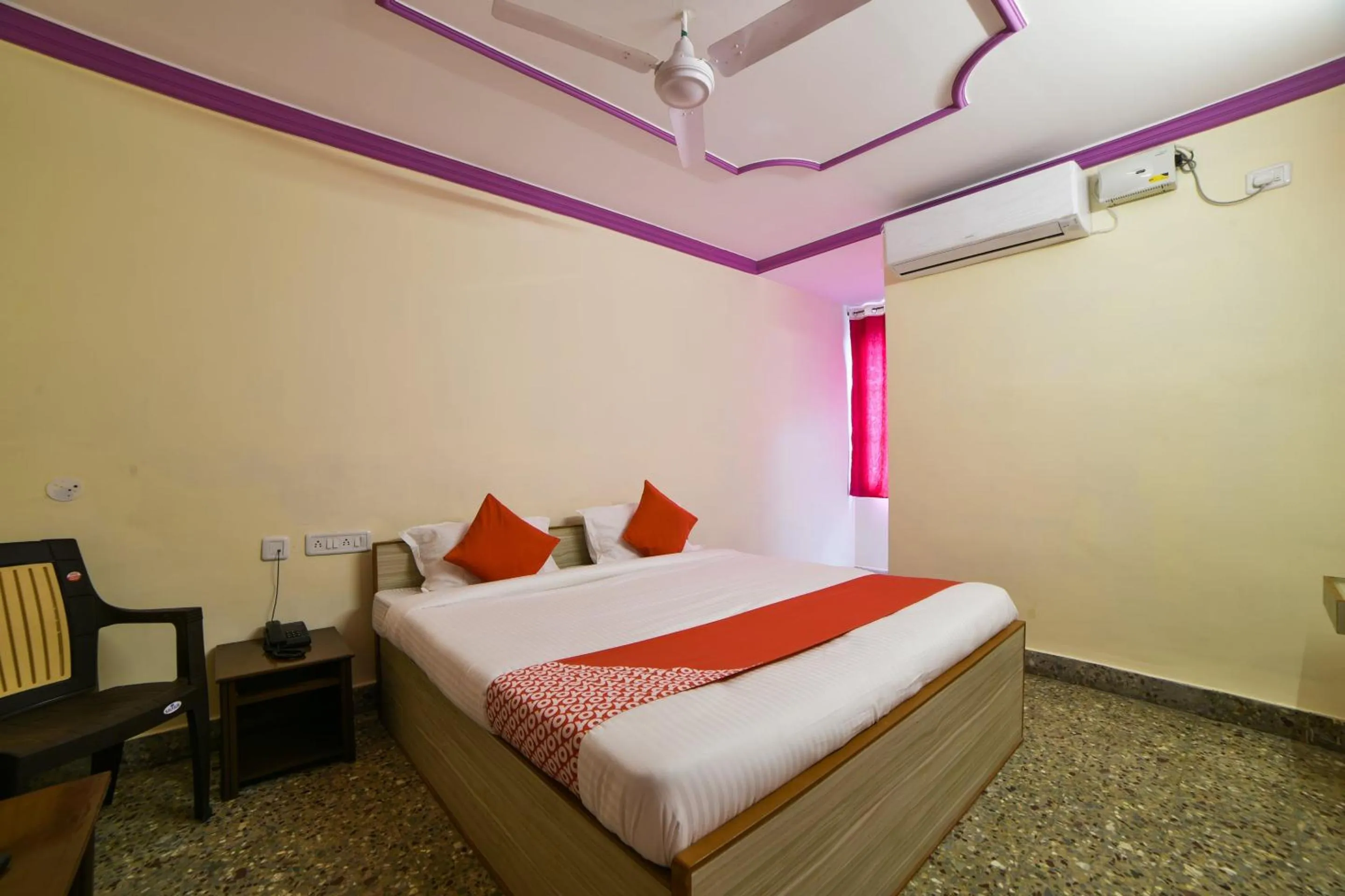 Bedroom in Hotel O Radika Residency