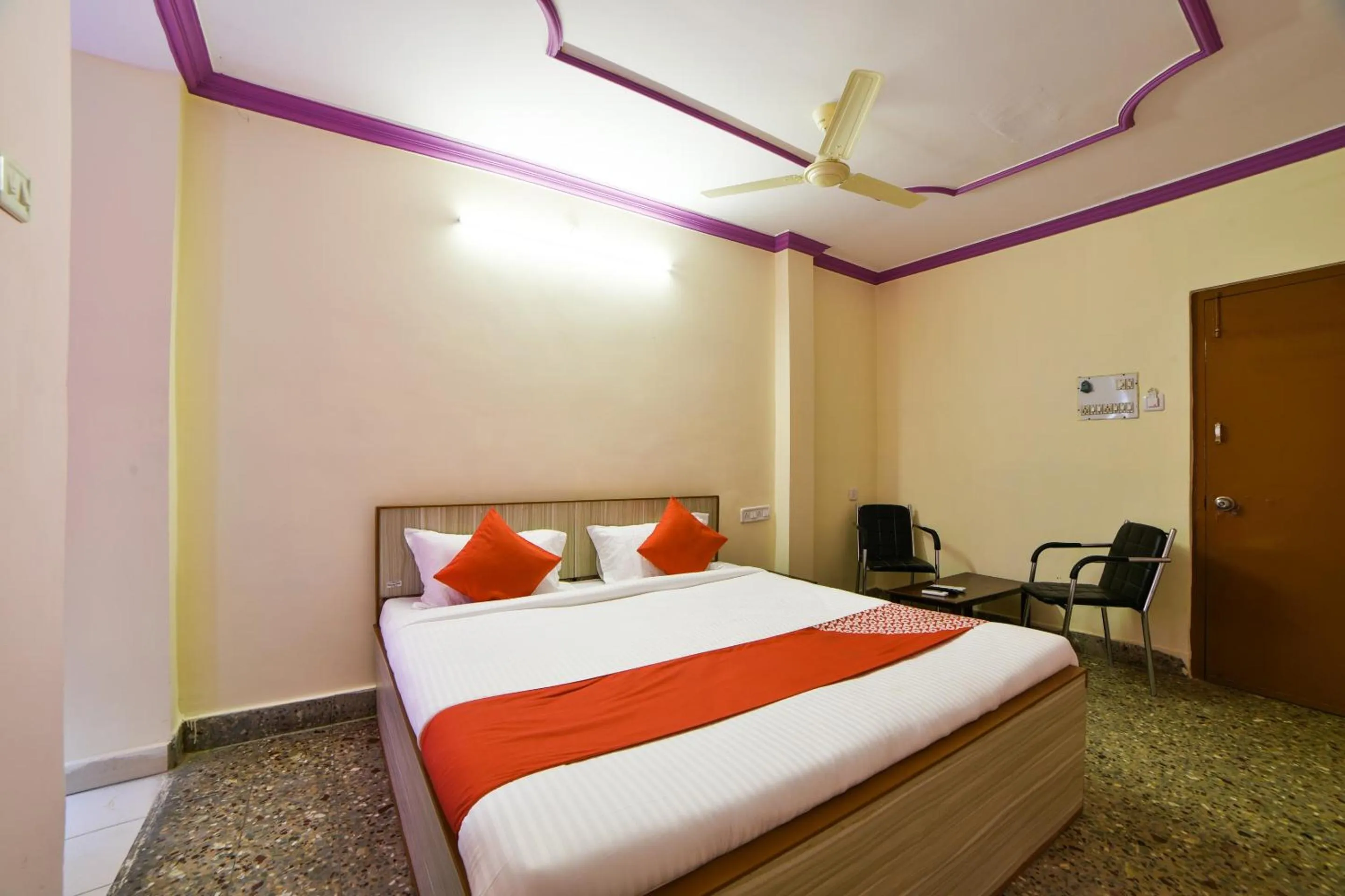 Bedroom in Hotel O Radika Residency