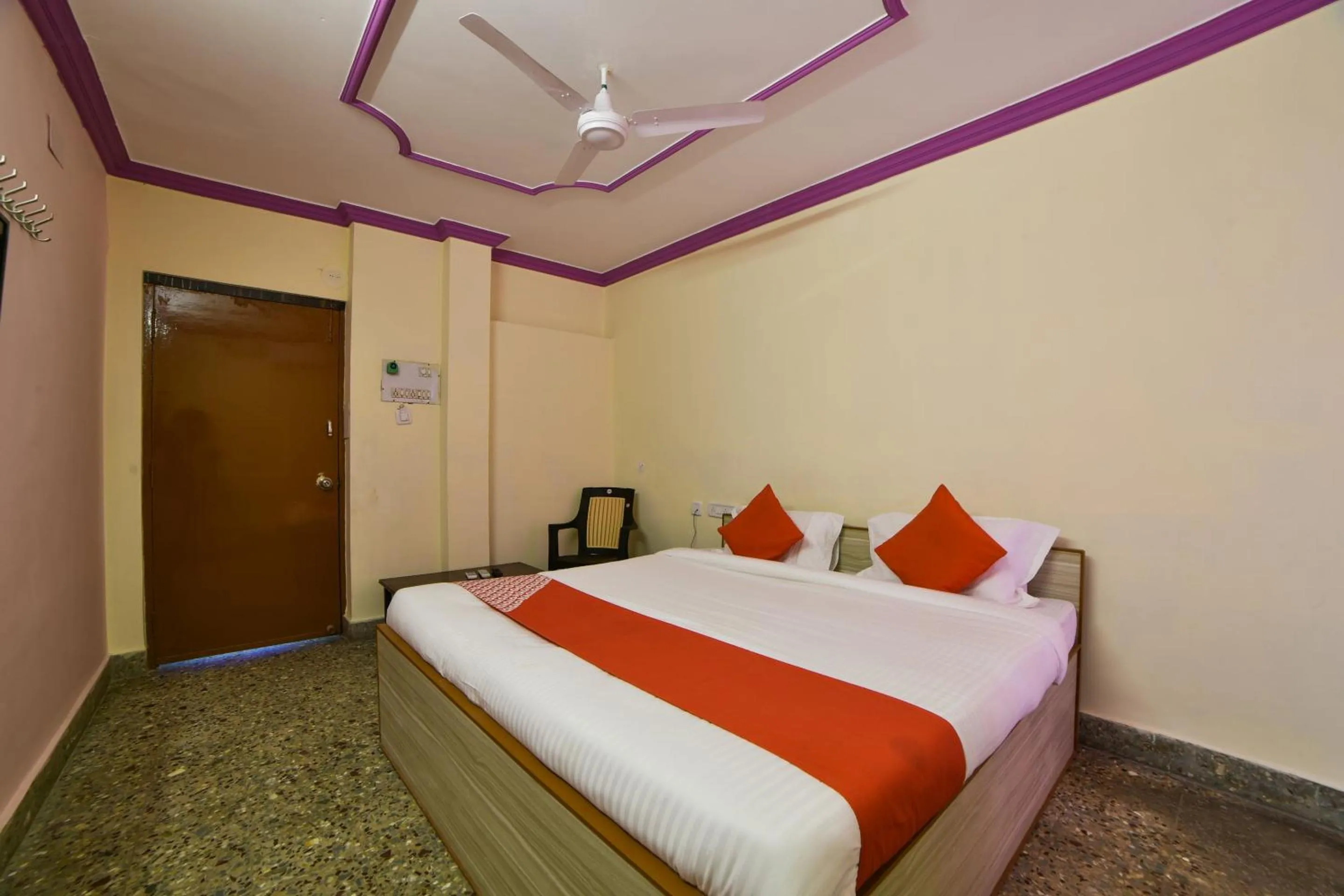 Bedroom in Hotel O Radika Residency