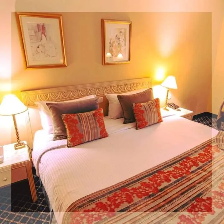 Photo of the whole room, Bed in Regency Tunis Hotel