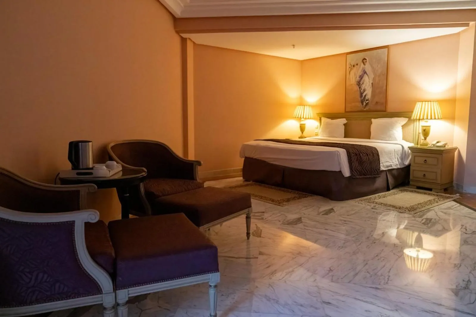 Photo of the whole room, Bed in Regency Tunis Hotel