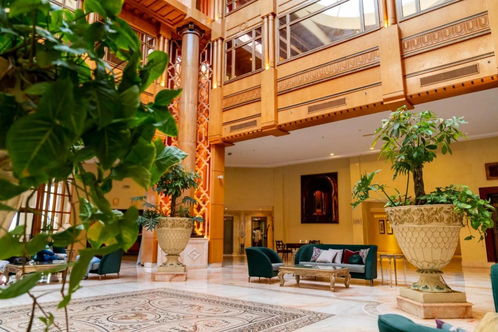 Living room in Regency Tunis Hotel