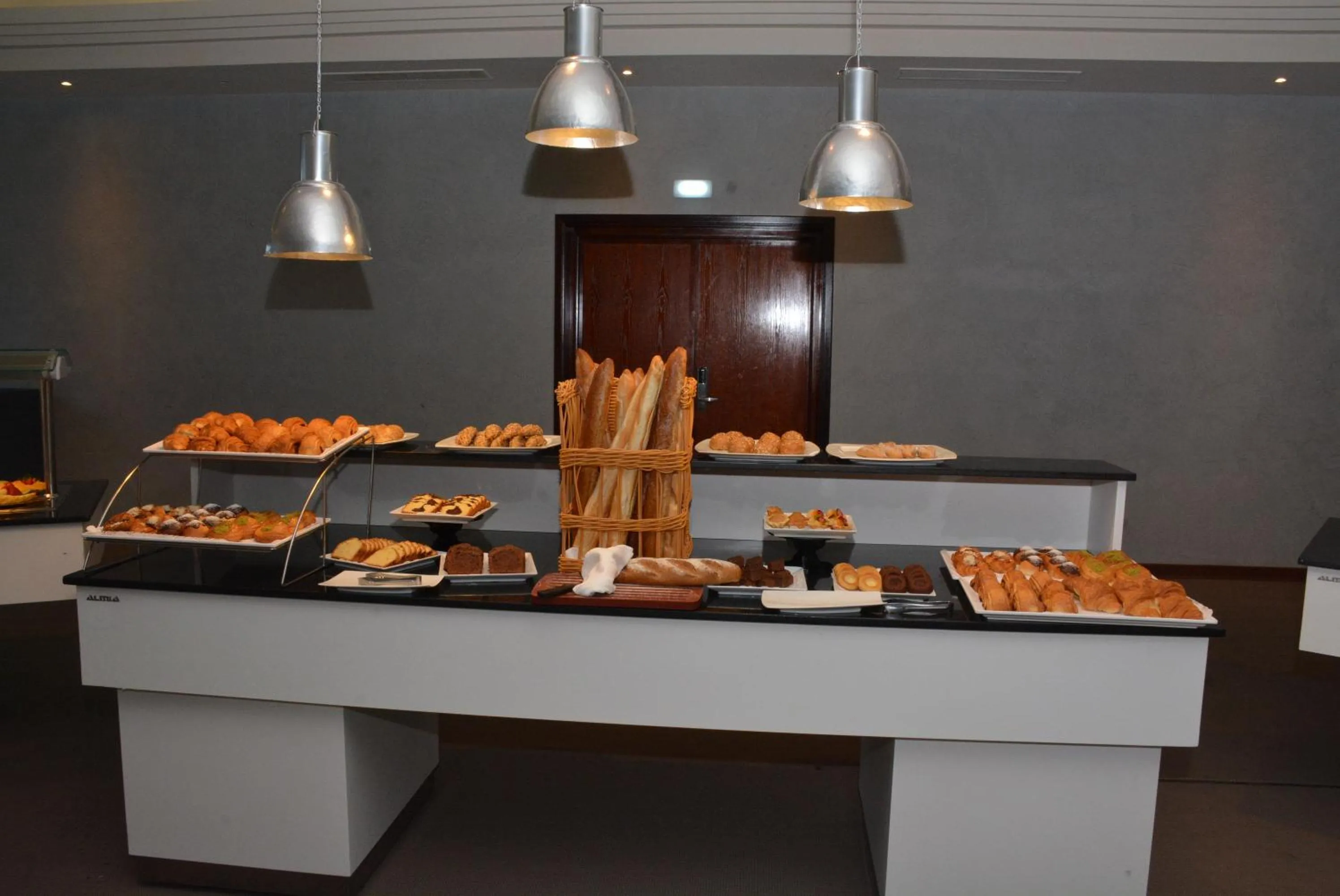 Buffet breakfast in Regency Tunis Hotel
