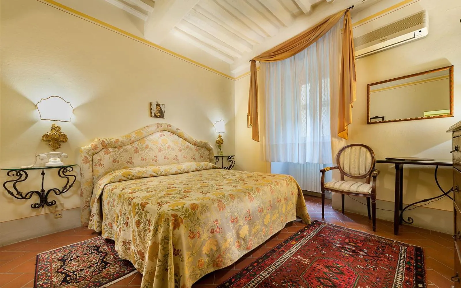 Bed in B&B Piccolo Hotel