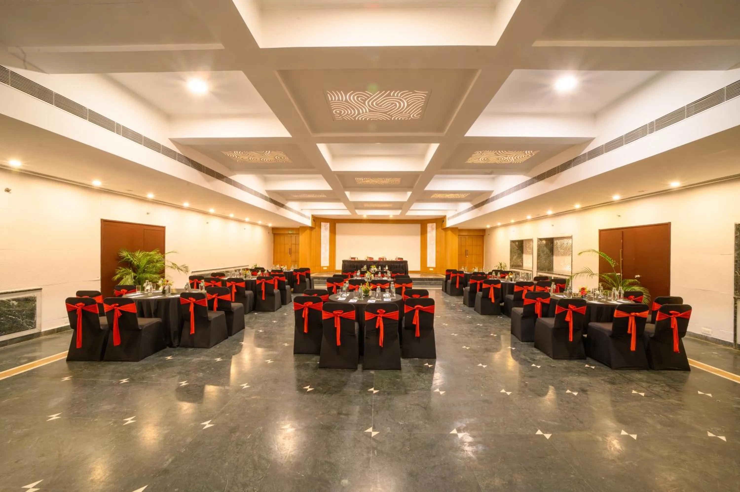 Banquet/Function facilities in Sinclairs Siliguri