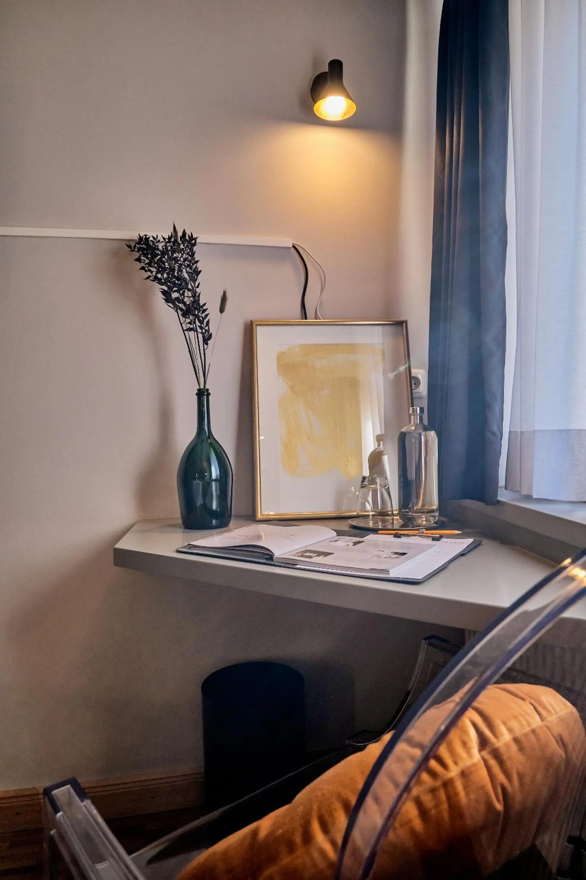 Photo of the whole room in Hotel Roter Hahn