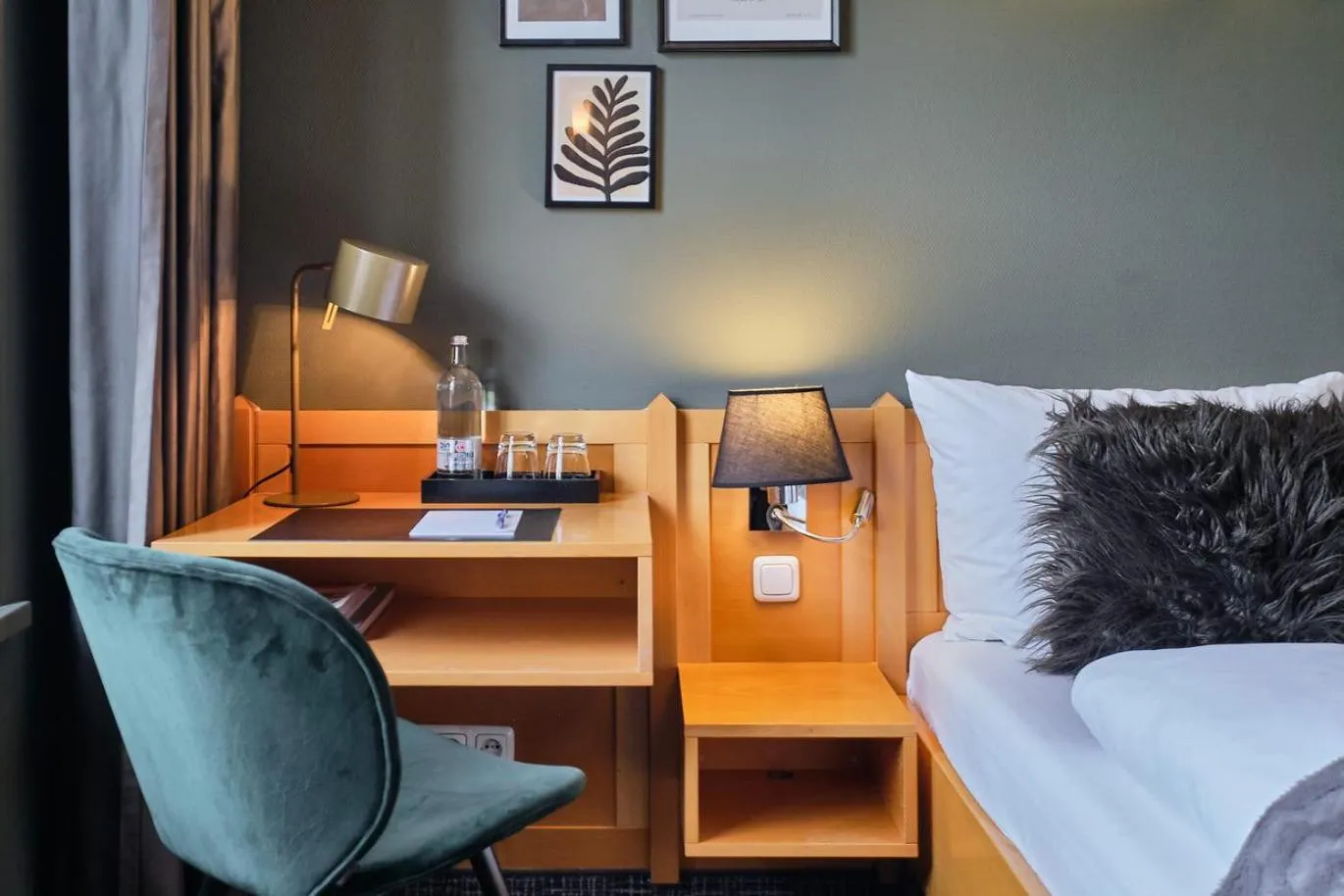 Seating area in Hotel Roter Hahn