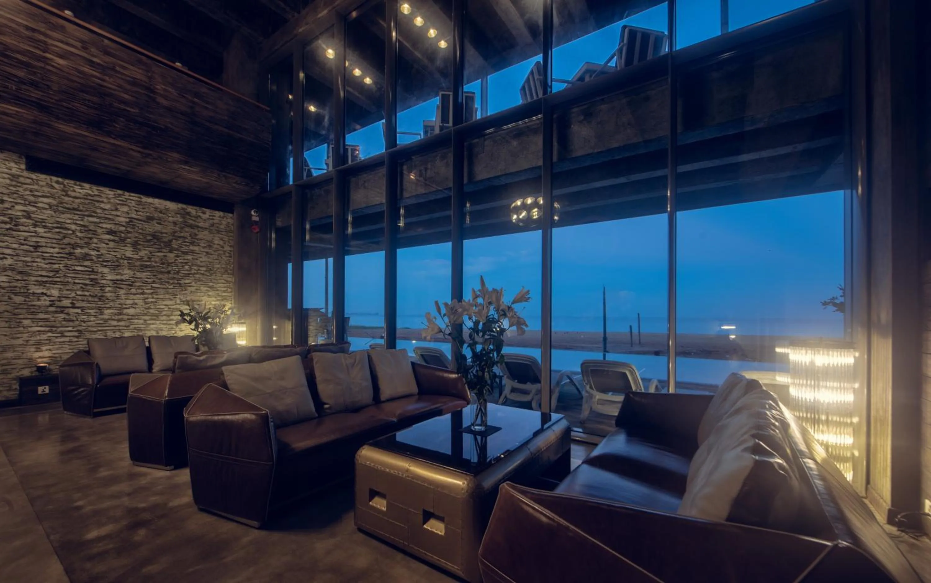 Lobby or reception in Pledge Scape