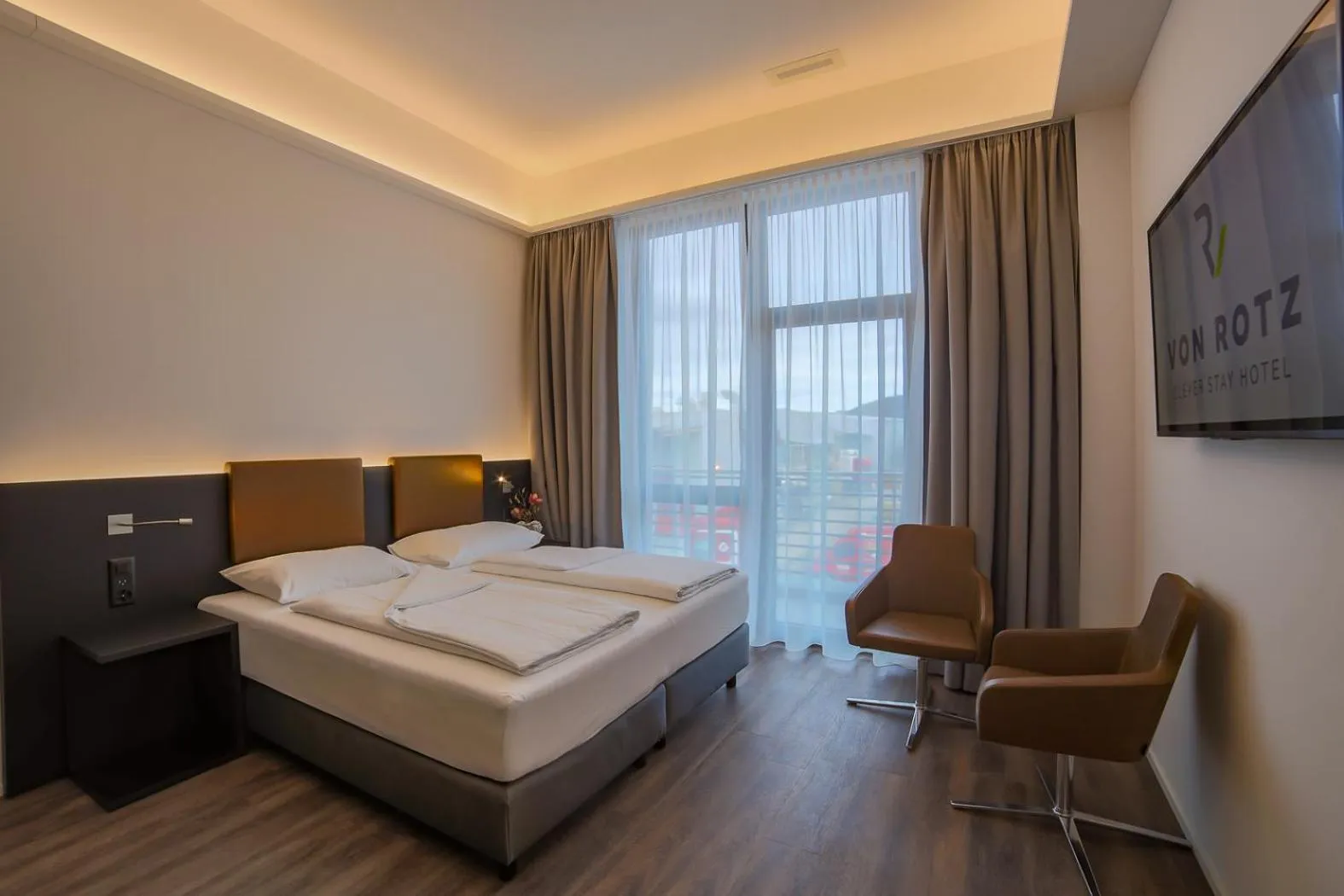 Bed in Hotel von Rotz