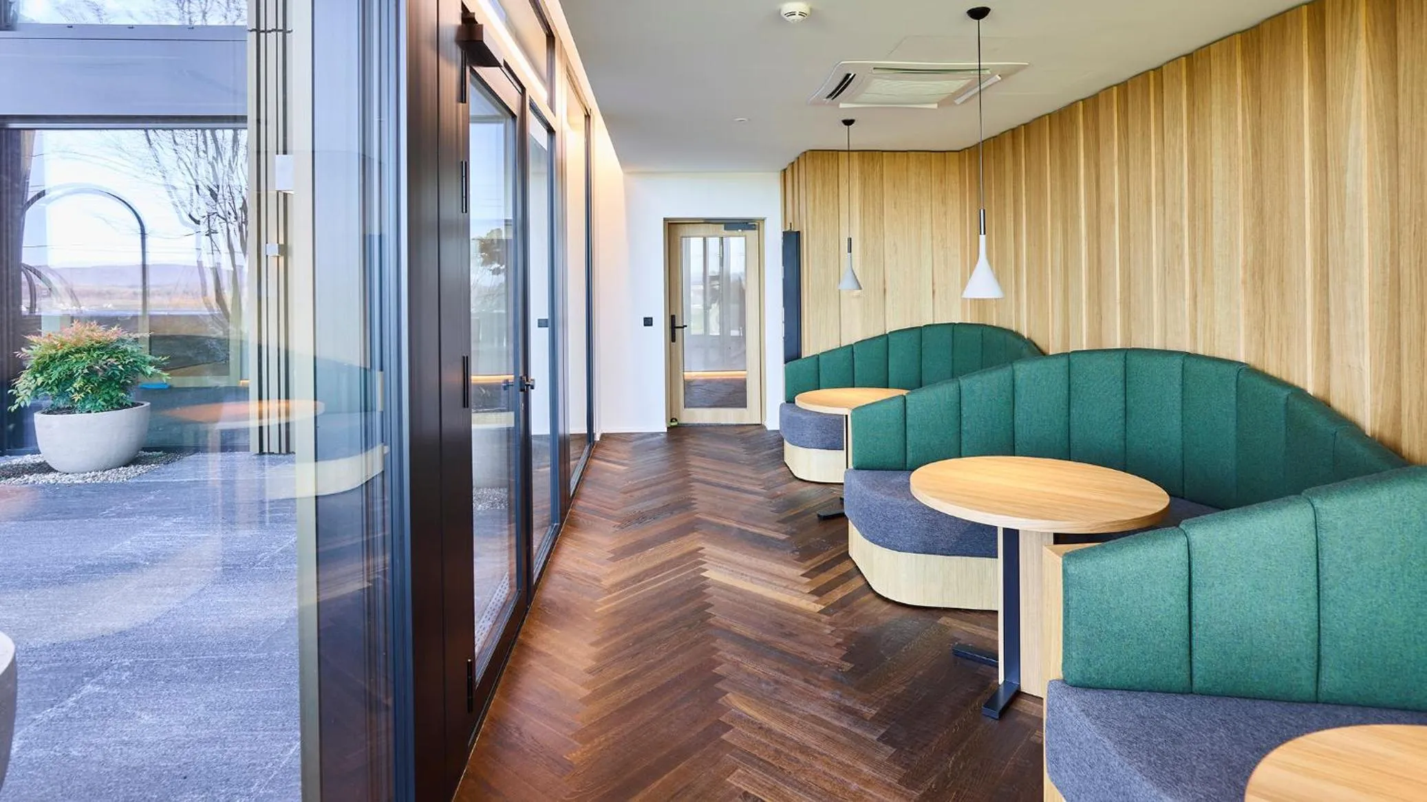 Business facilities in Hotel von Rotz